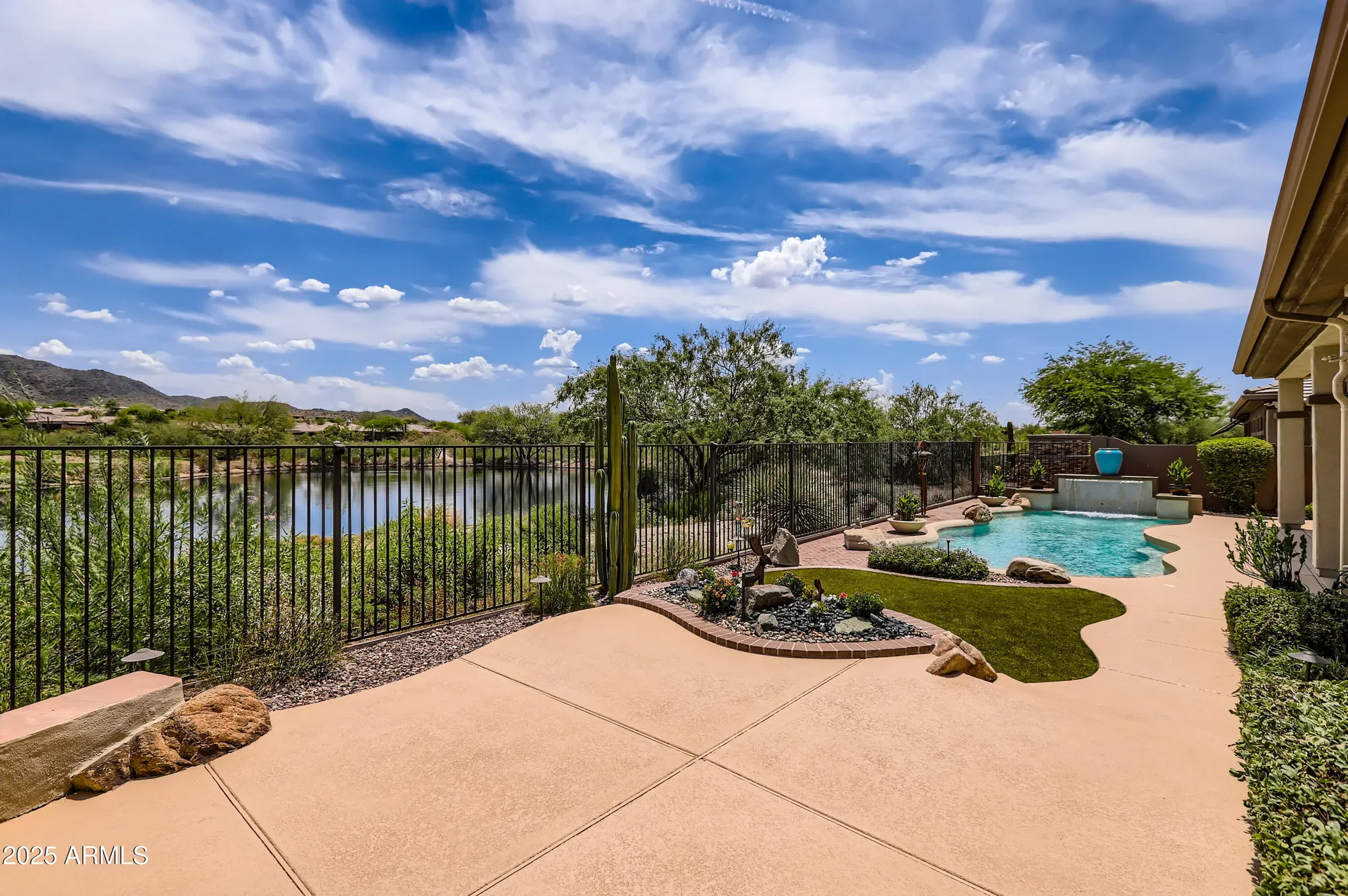 Property Slideshow image 23 of 24 | 41717 n moss springs ct, Anthem, AZ, 85086