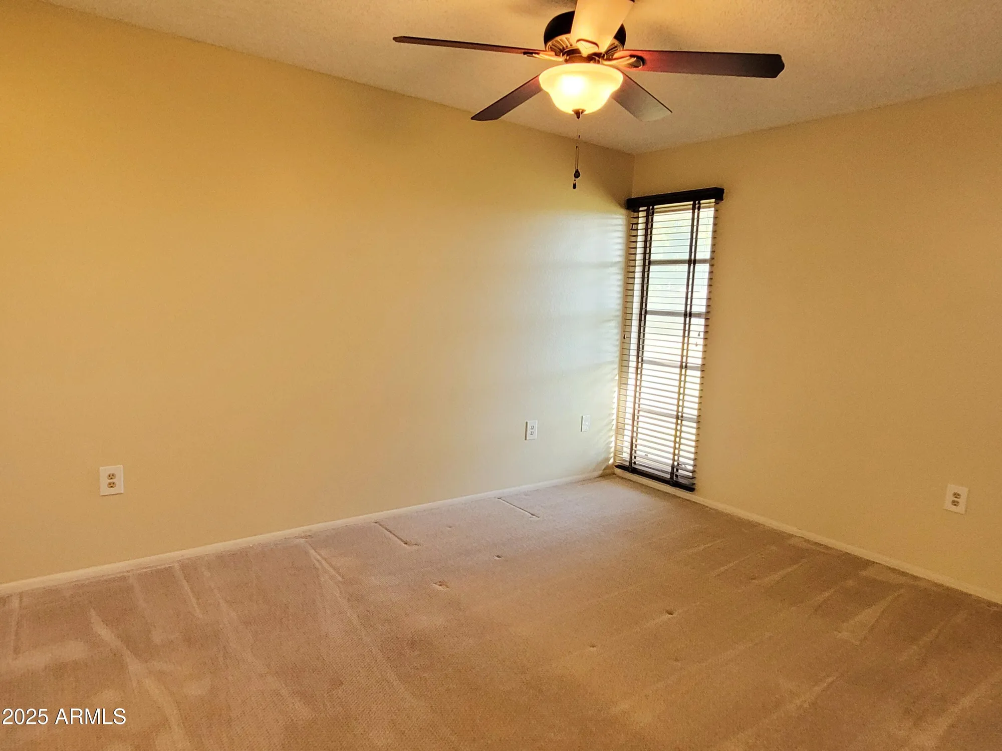 Property Slideshow image 20 of 23 | 11005 w kelso dr, Sun City, AZ, 85351