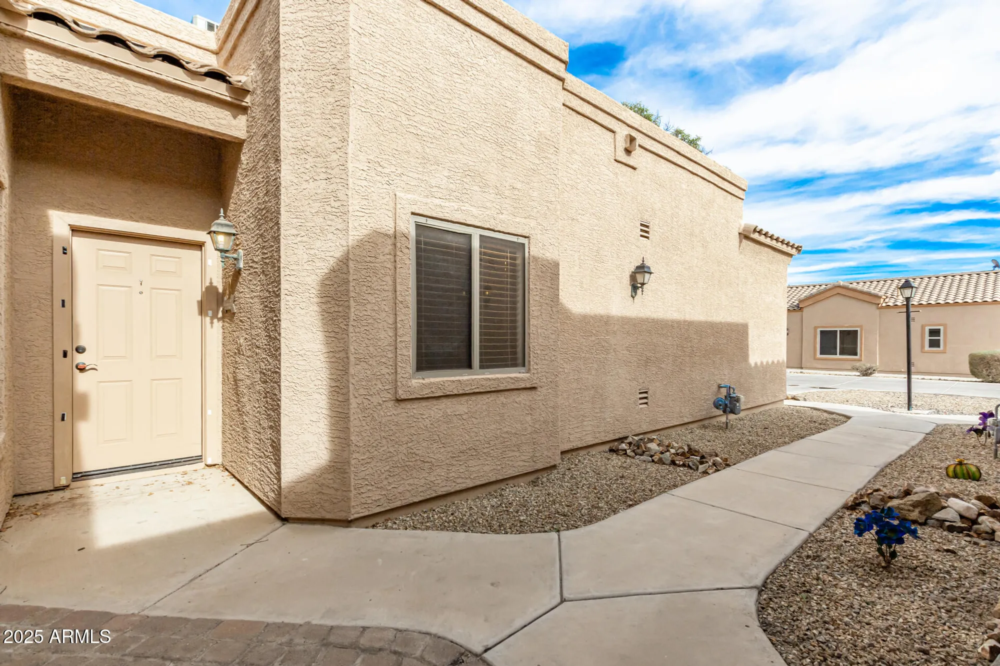 Property Slideshow image 7 of 31 | 18650 n 91st ave unit 1401, Peoria, AZ, 85382