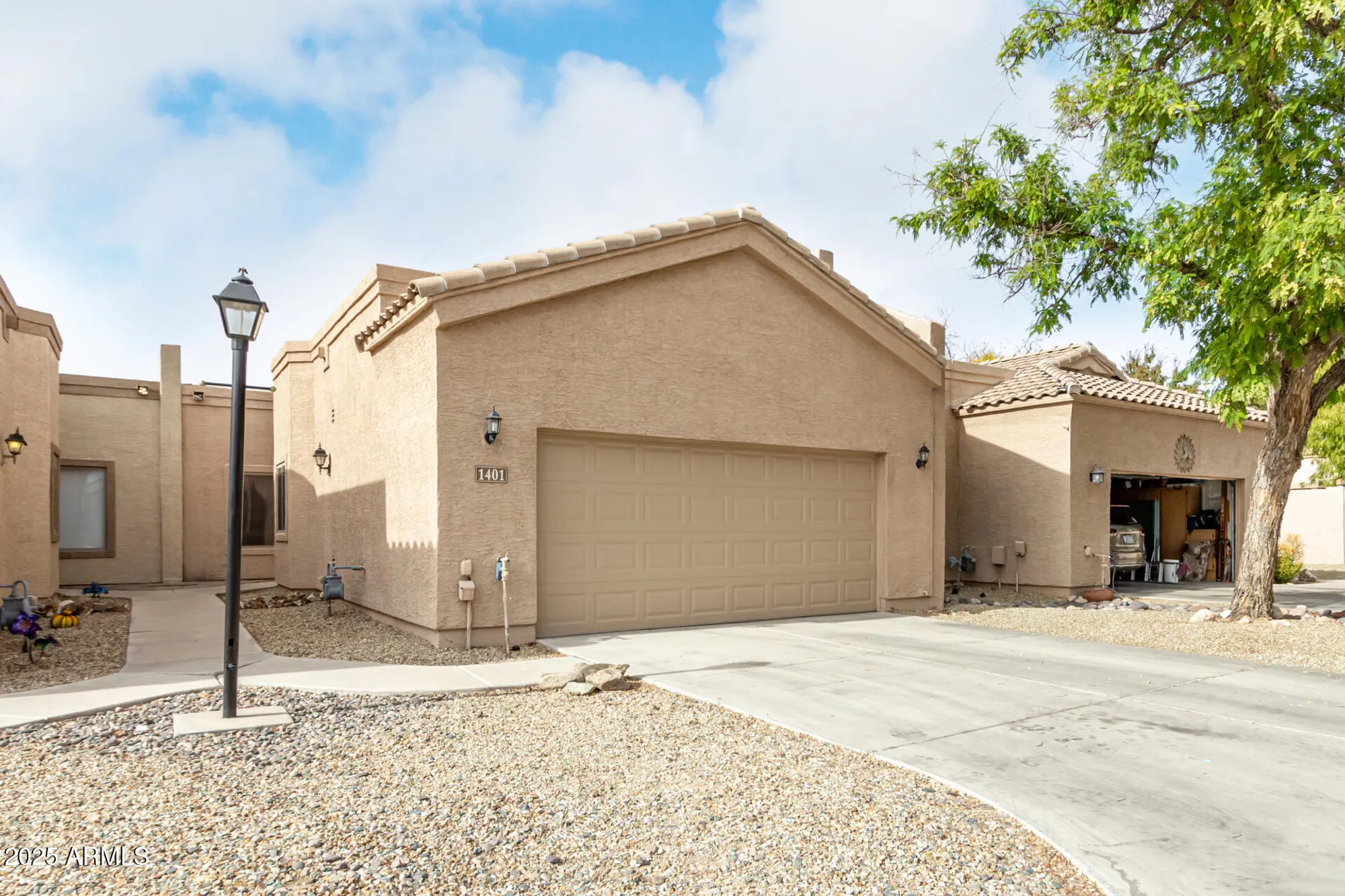 Property Slideshow image 5 of 31 | 18650 n 91st ave unit 1401, Peoria, AZ, 85382