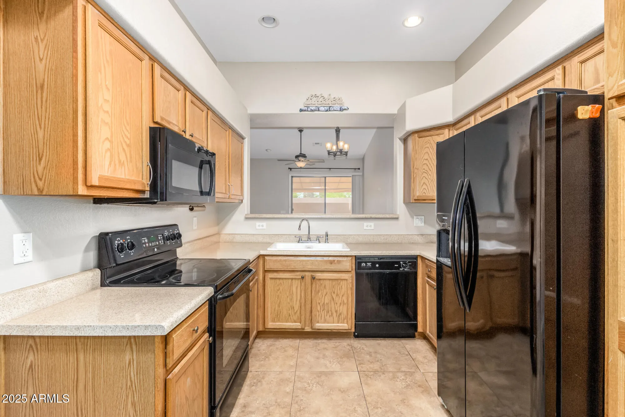 Property Slideshow image 15 of 31 | 18650 n 91st ave unit 1401, Peoria, AZ, 85382