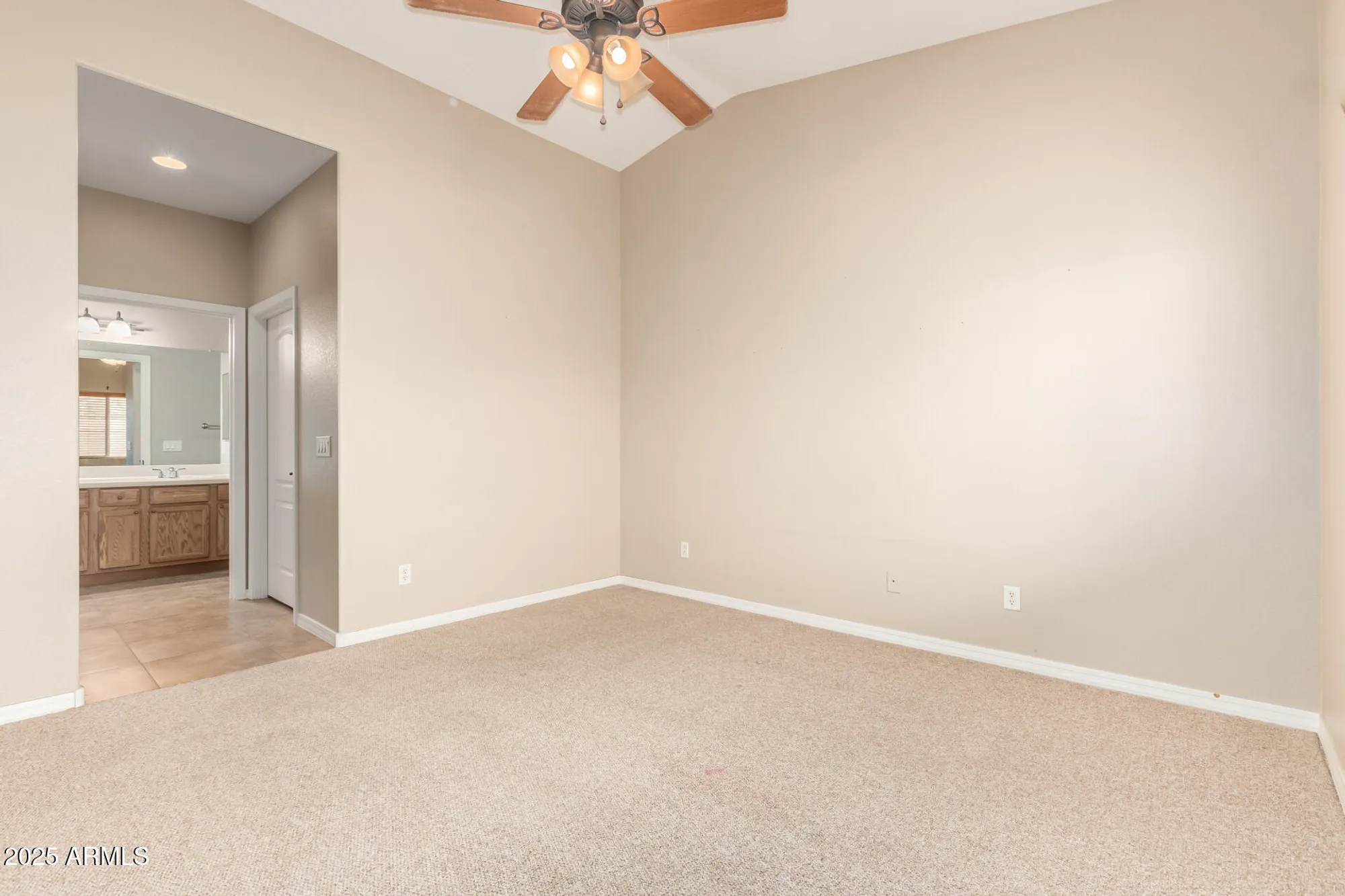 Property Slideshow image 21 of 31 | 18650 n 91st ave unit 1401, Peoria, AZ, 85382