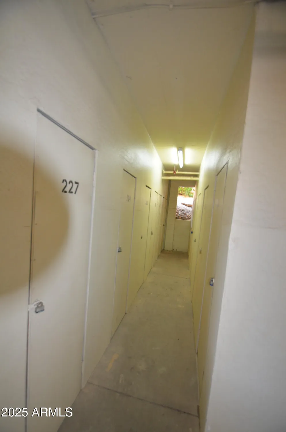 Property Slideshow image 27 of 29 | 19400 n westbrook pkwy 121, Peoria, AZ, 85382