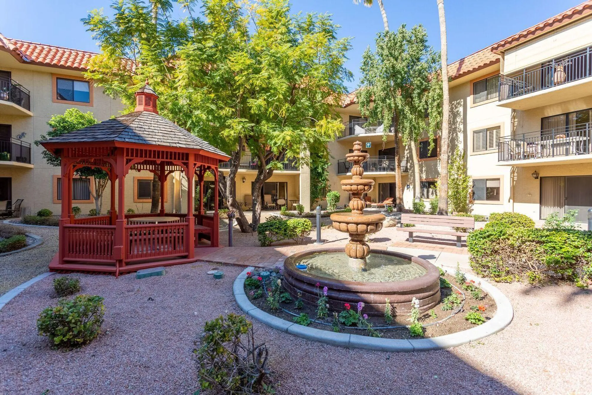 Property Slideshow image 1 of 34 | 10330 w thunderbird blvd a333, Sun City, AZ, 85351