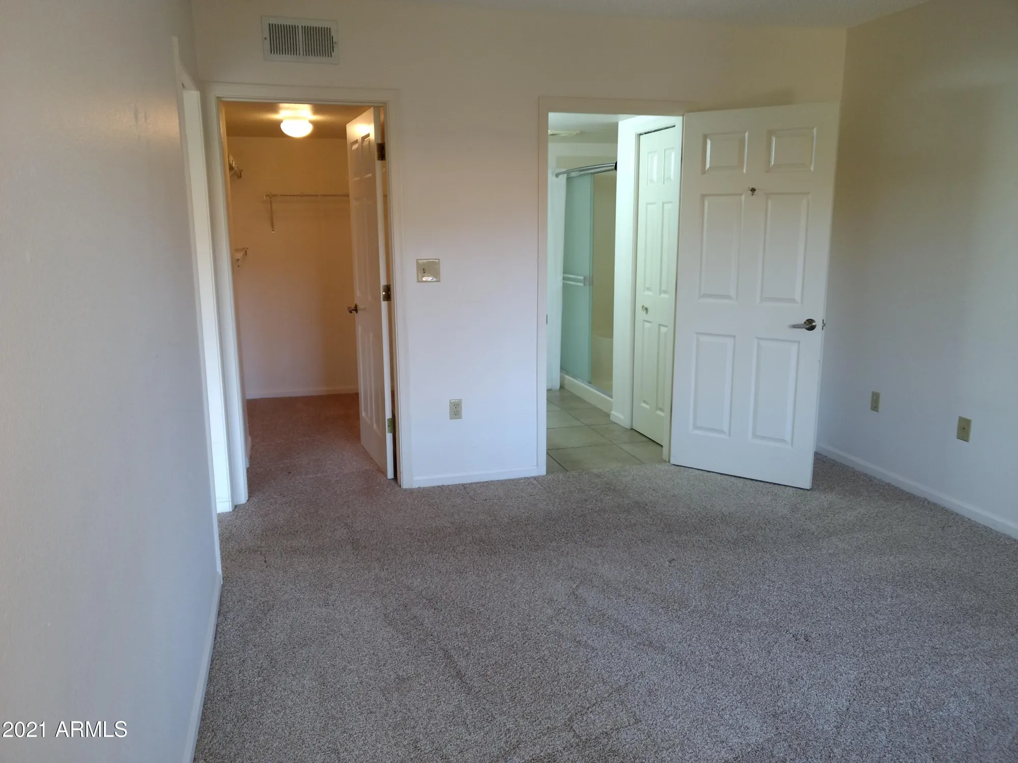 Property Slideshow image 8 of 34 | 10330 w thunderbird blvd a333, Sun City, AZ, 85351