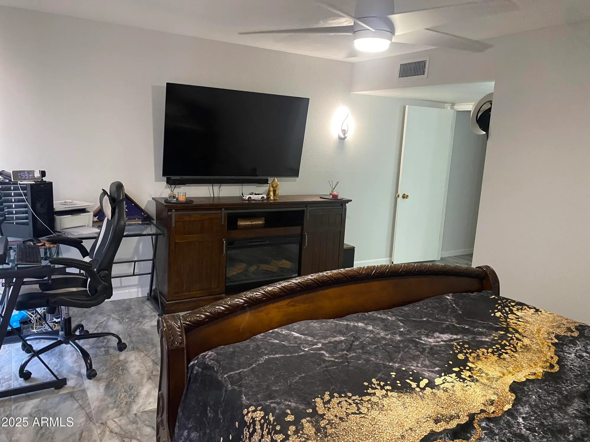 Property Slideshow image 7 of 14 | 12219 n sun valley dr, Sun City, AZ, 85351