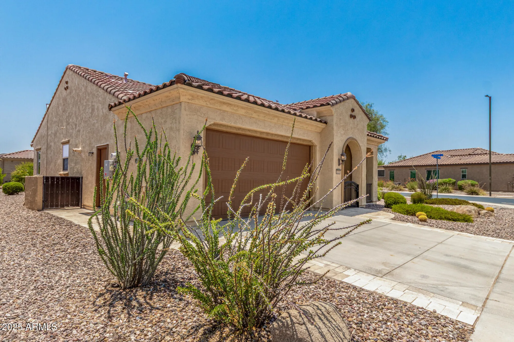 Property Slideshow image 5 of 92 | 7075 w noble prairie way, Florence, AZ, 85132