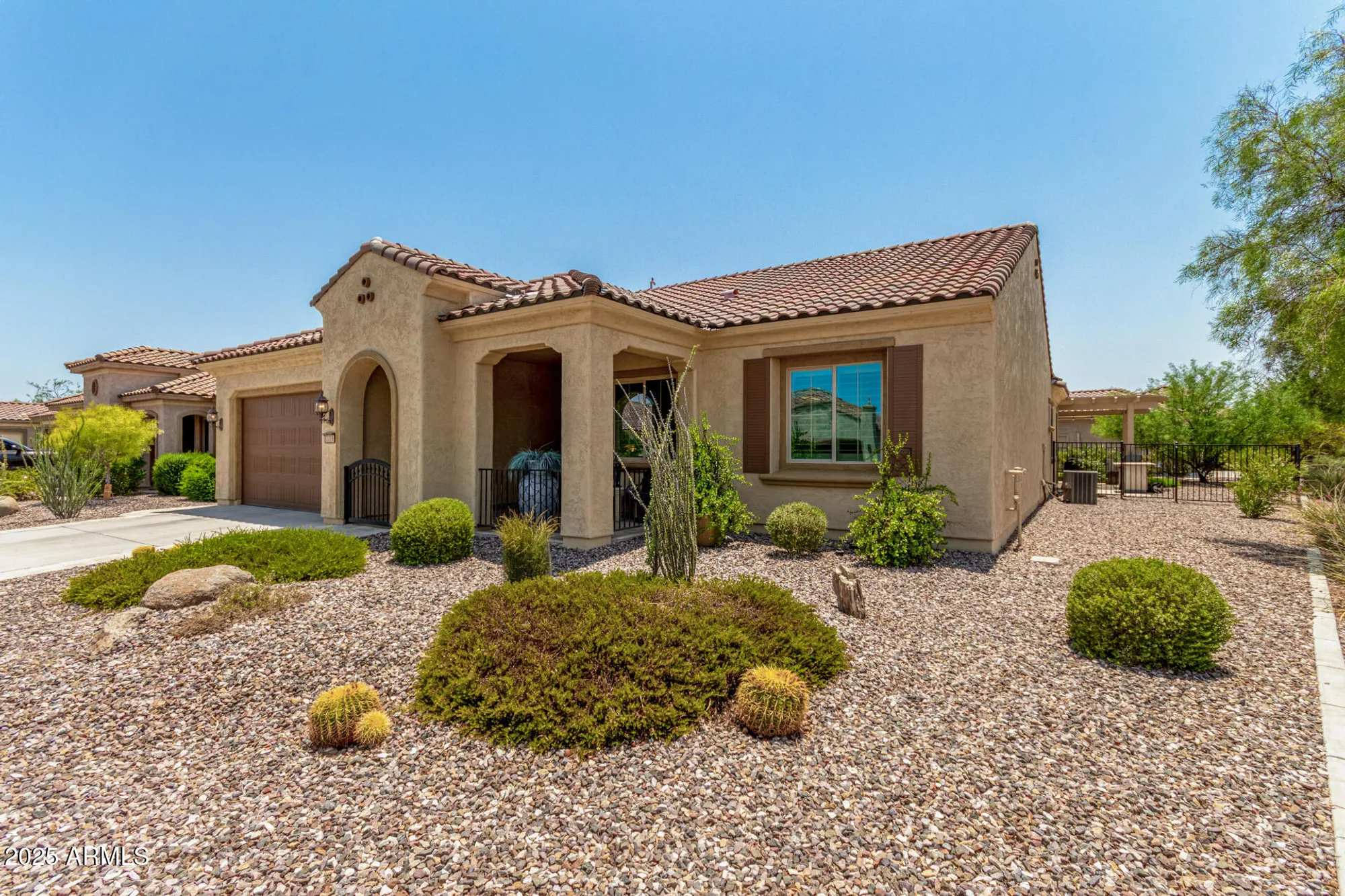 Property Slideshow image 6 of 92 | 7075 w noble prairie way, Florence, AZ, 85132