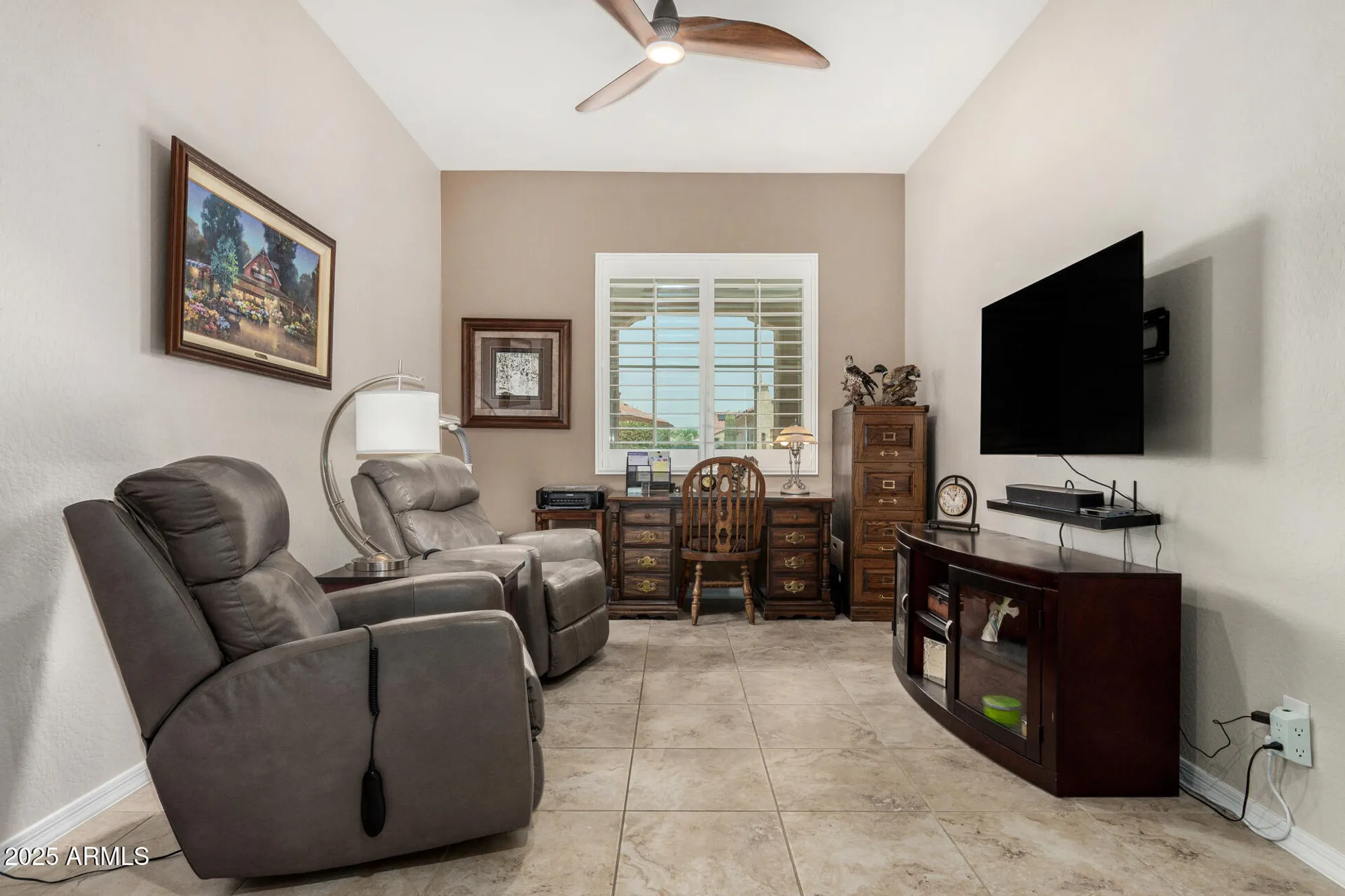 Property Slideshow image 12 of 92 | 7075 w noble prairie way, Florence, AZ, 85132