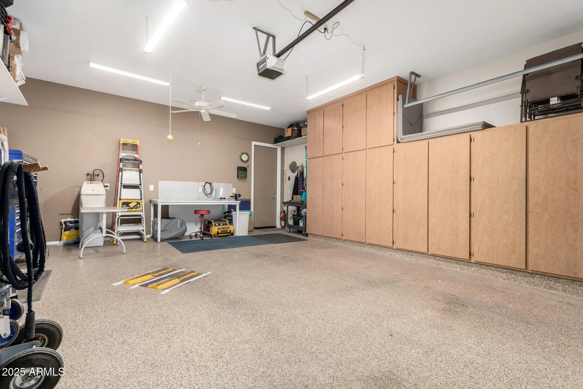 Property Slideshow image 44 of 92 | 7075 w noble prairie way, Florence, AZ, 85132