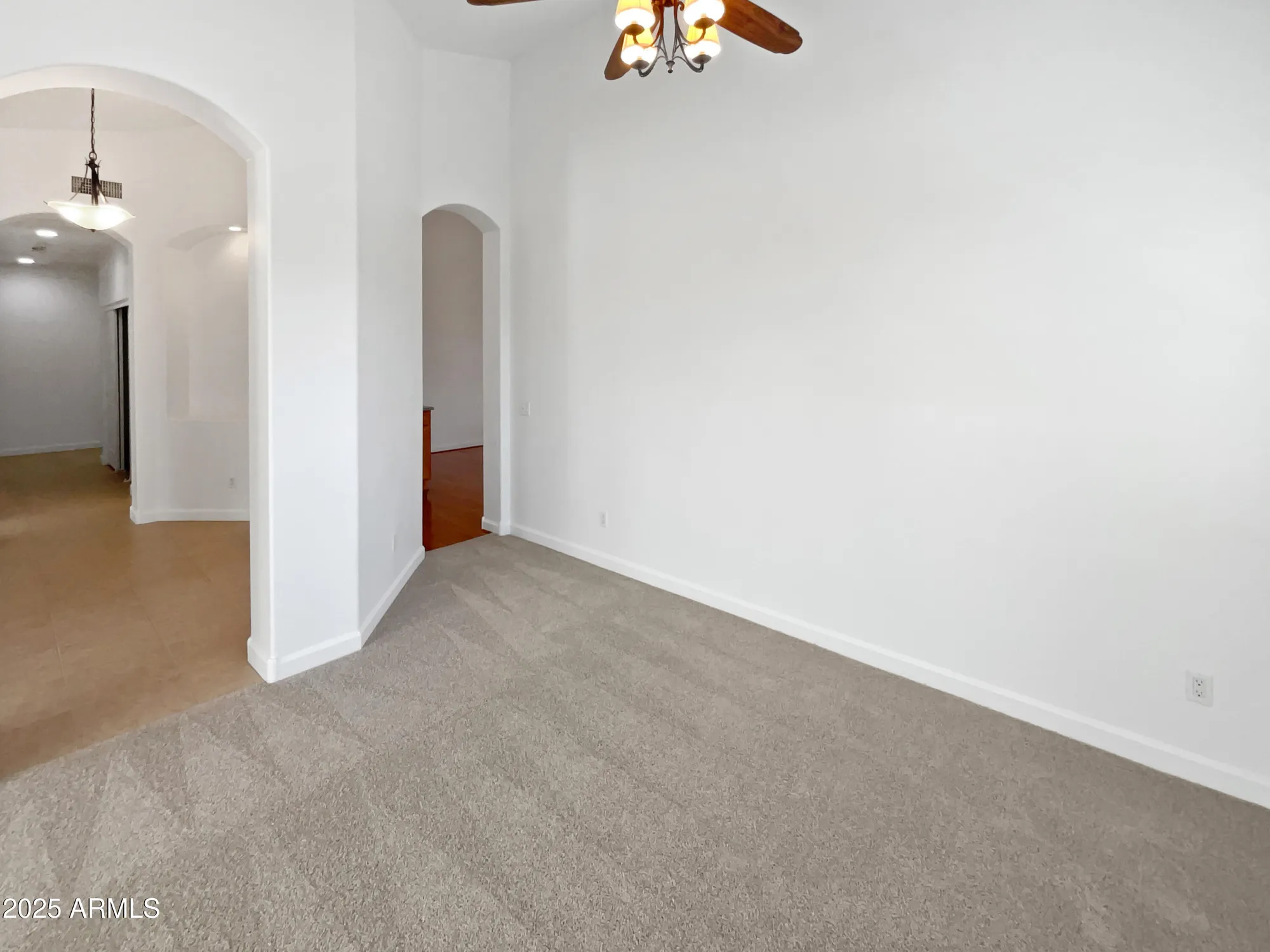 Property Slideshow image 13 of 40 | 2088 n 164th ave, Goodyear, AZ, 85395