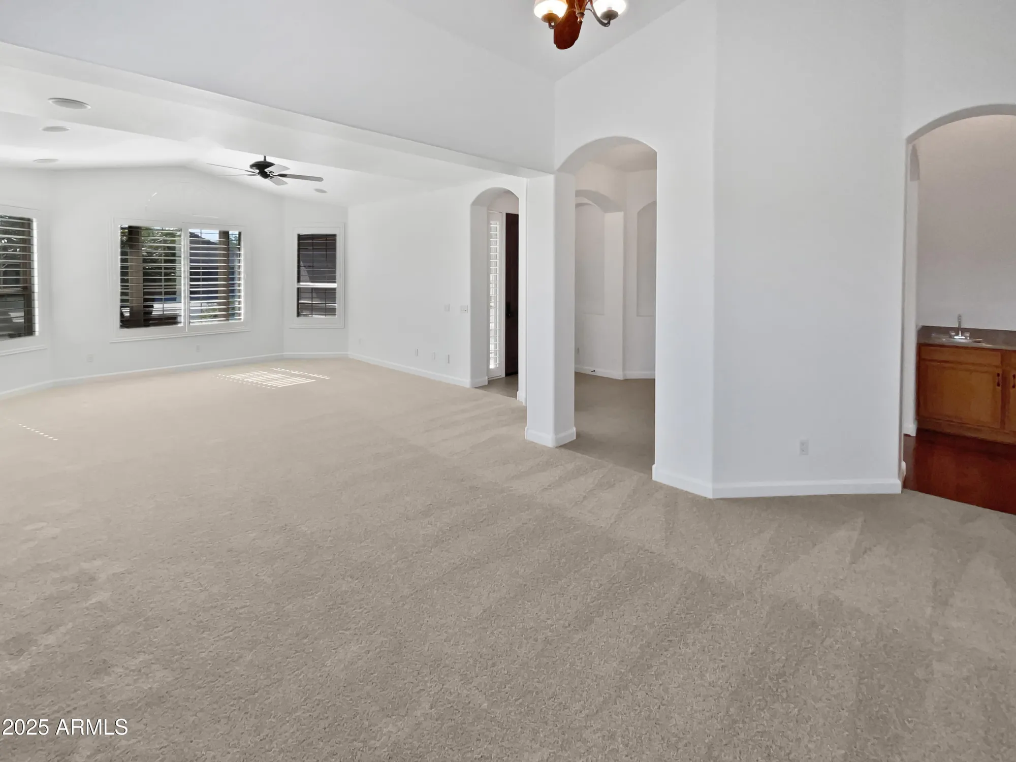 Property Slideshow image 14 of 40 | 2088 n 164th ave, Goodyear, AZ, 85395