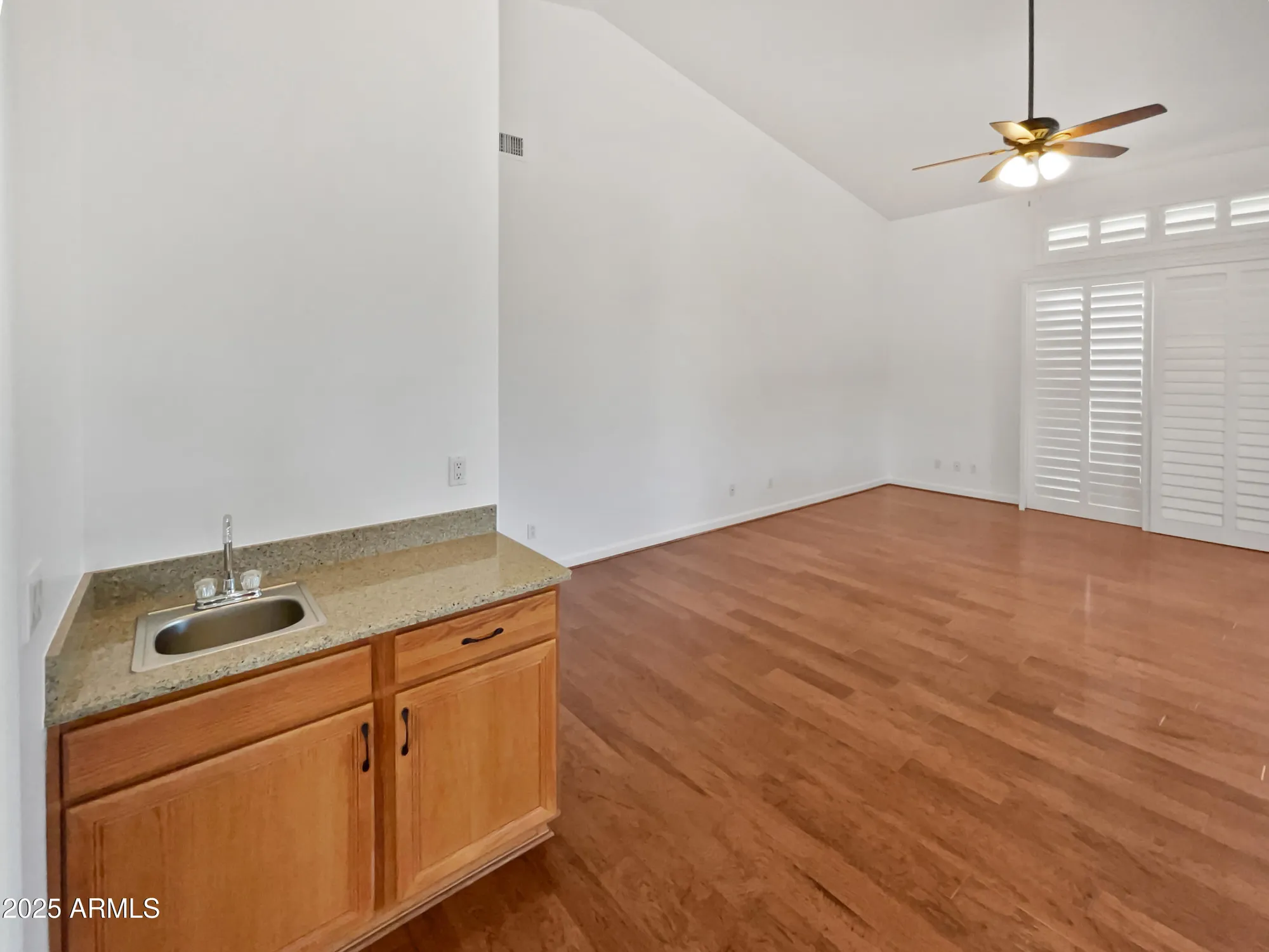 Property Slideshow image 15 of 40 | 2088 n 164th ave, Goodyear, AZ, 85395