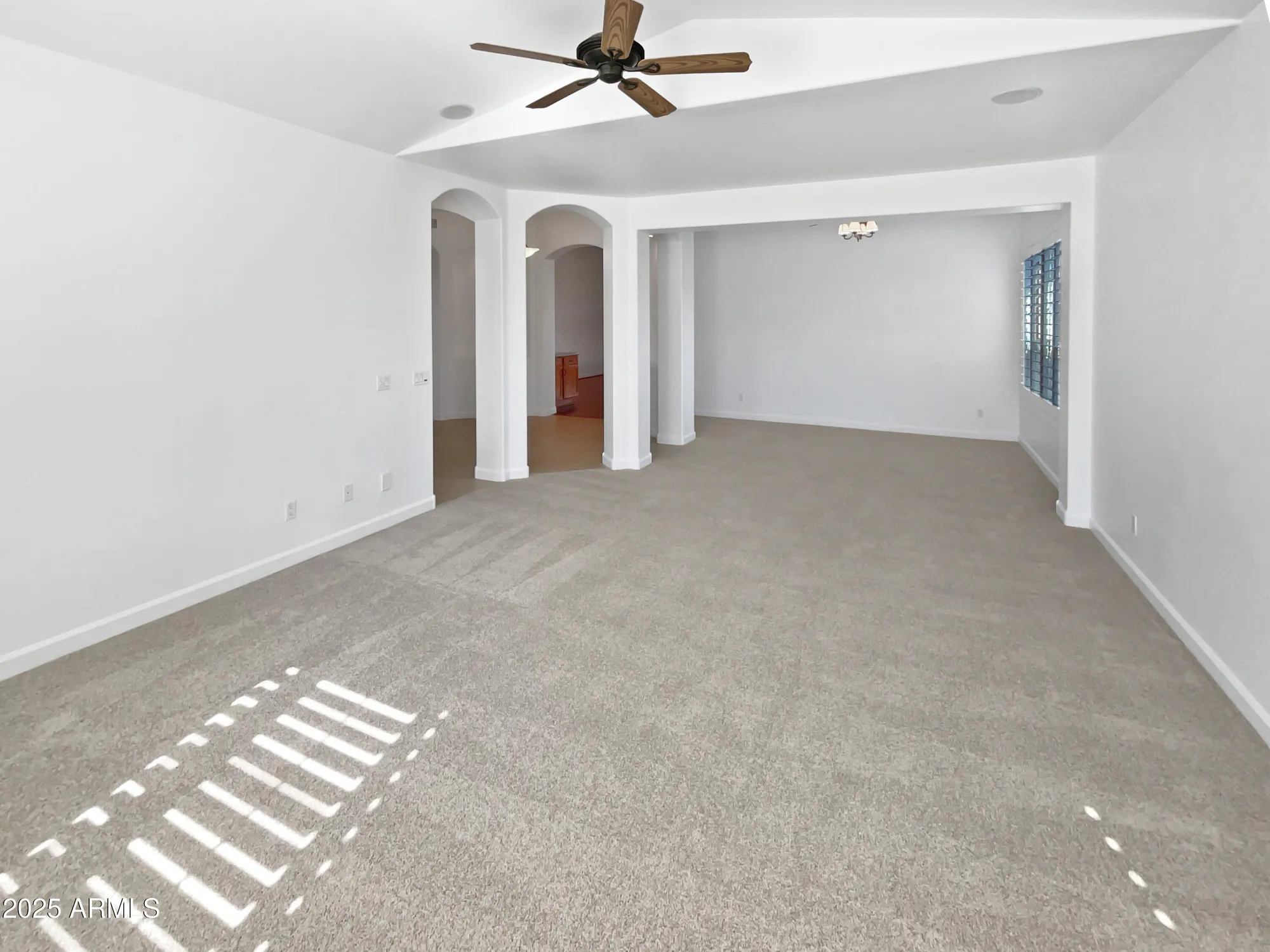 Property Slideshow image 12 of 40 | 2088 n 164th ave, Goodyear, AZ, 85395