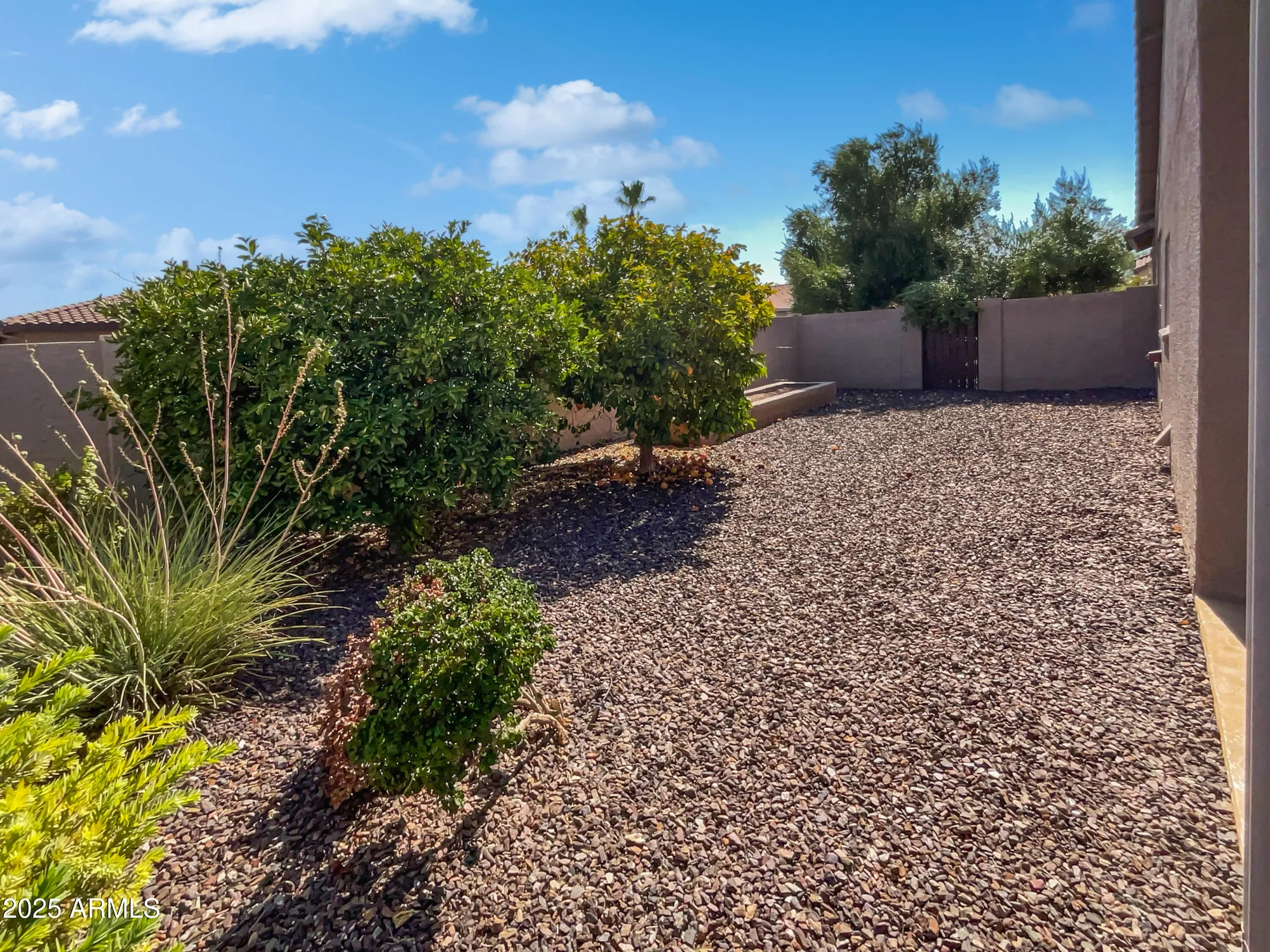 Property Slideshow image 37 of 40 | 2088 n 164th ave, Goodyear, AZ, 85395