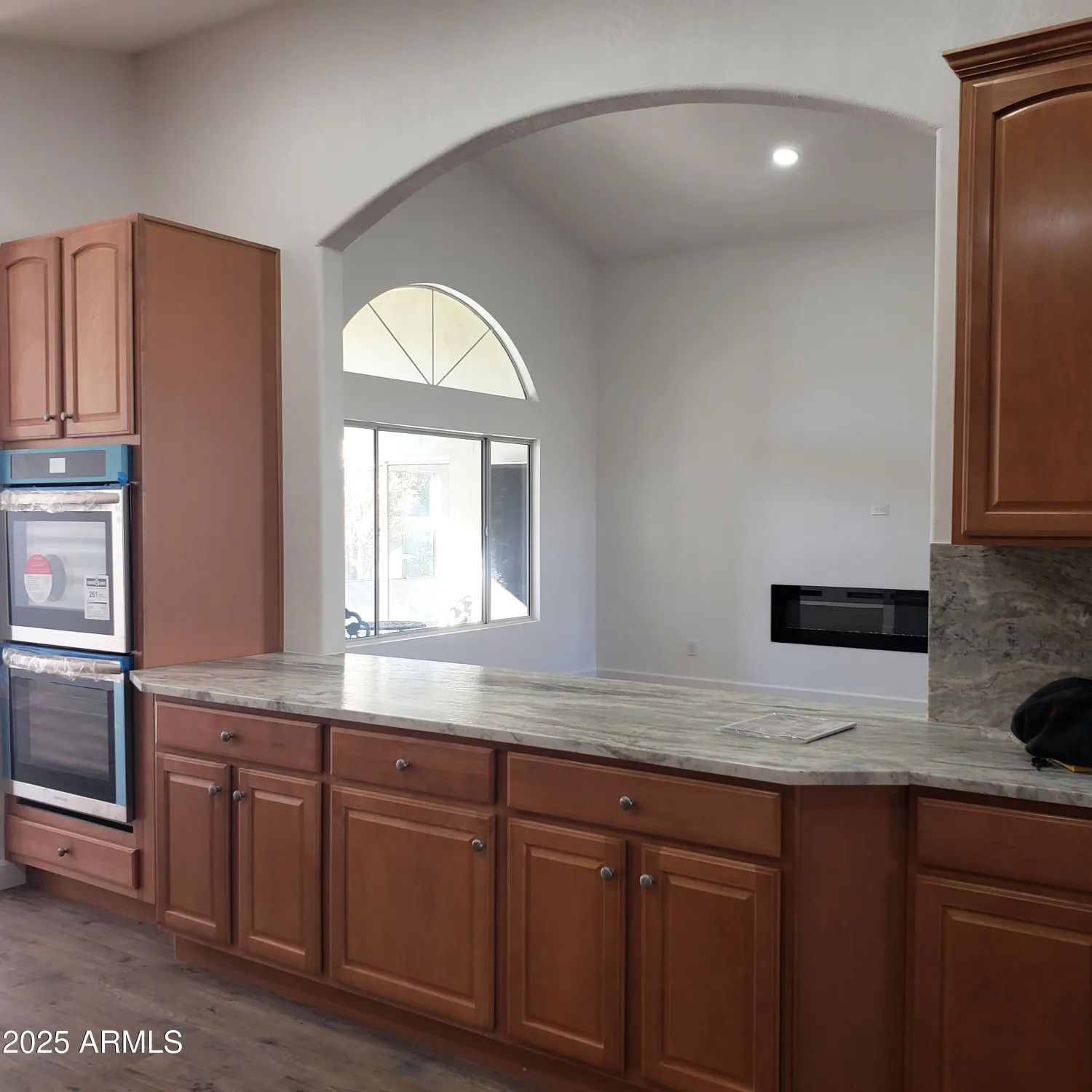 Property Slideshow image 9 of 33 | 14371 w morning star trl, Surprise, AZ, 85374