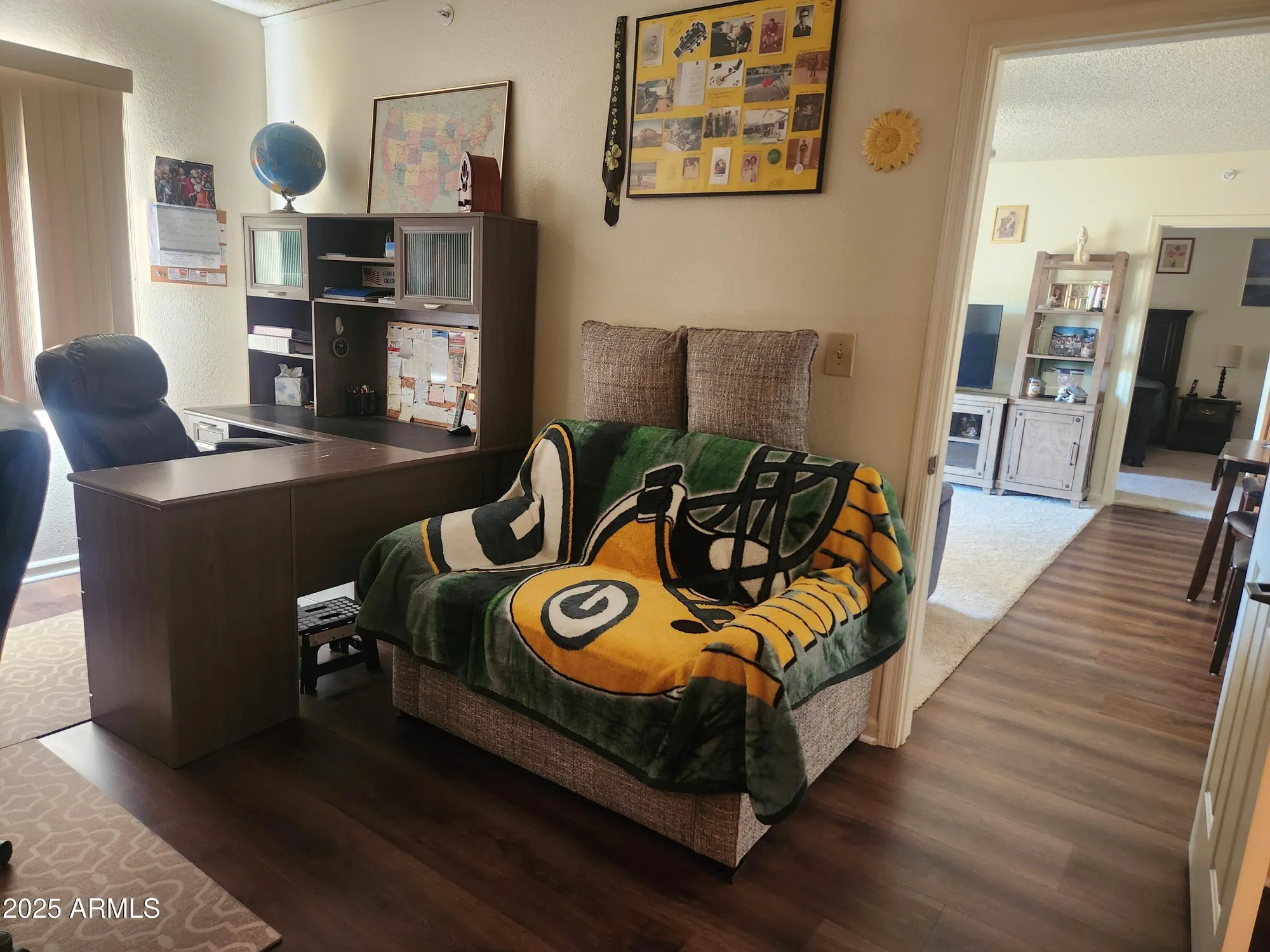 Property Slideshow image 13 of 20 | 10330 w thunderbird blvd b110, Sun City, AZ, 85351