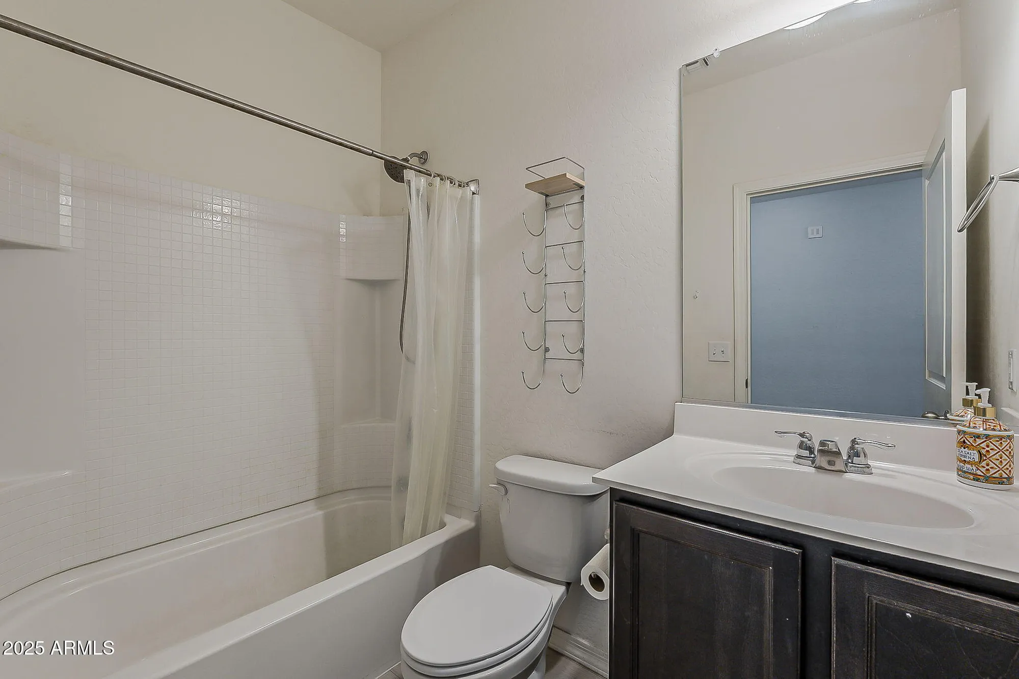 Property Slideshow image 16 of 28 | 2396 e san miguel dr, Casa Grande, AZ, 85194