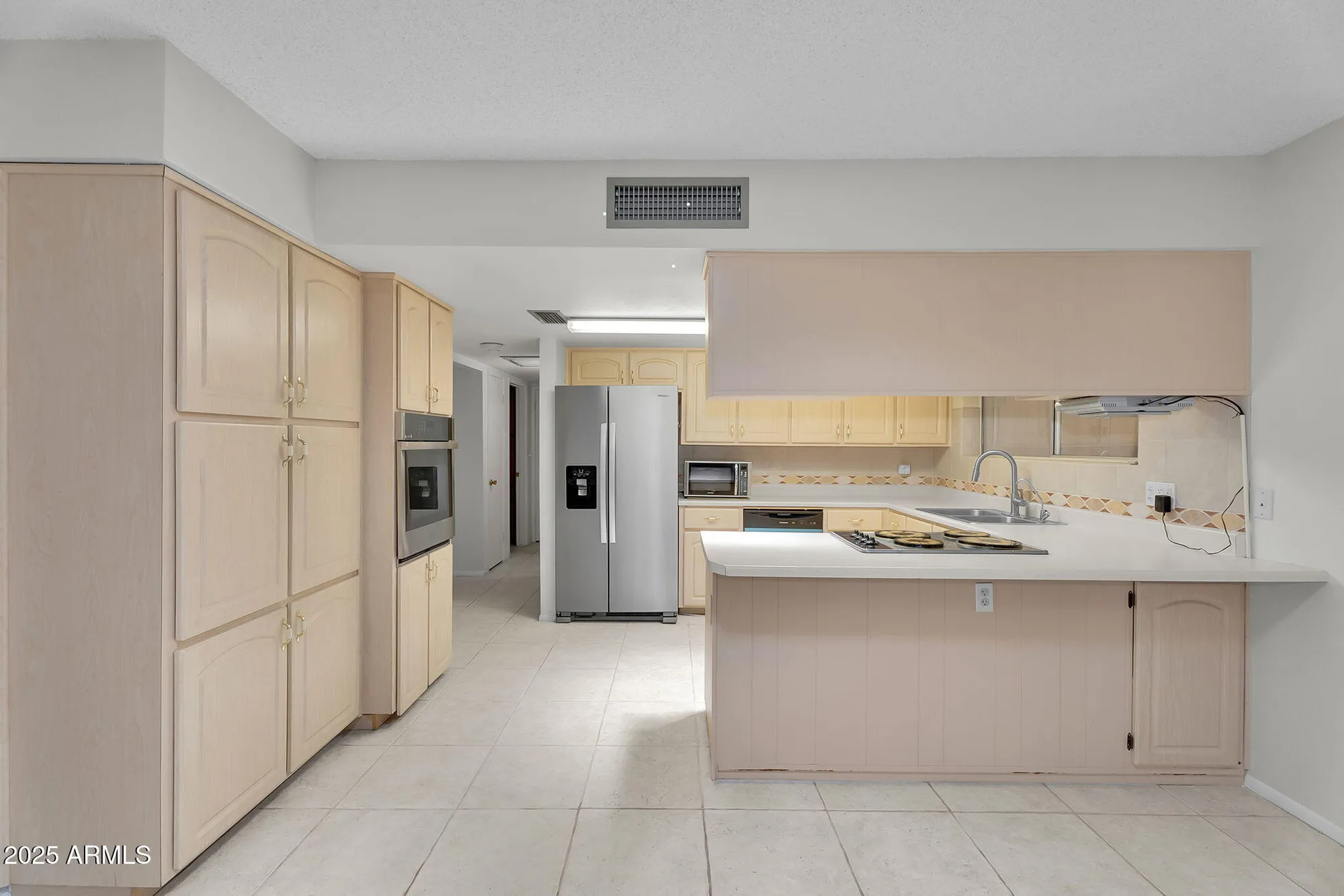 Property Slideshow image 8 of 22 | 1023 s ocotillo dr, Apache Junction, AZ, 85120