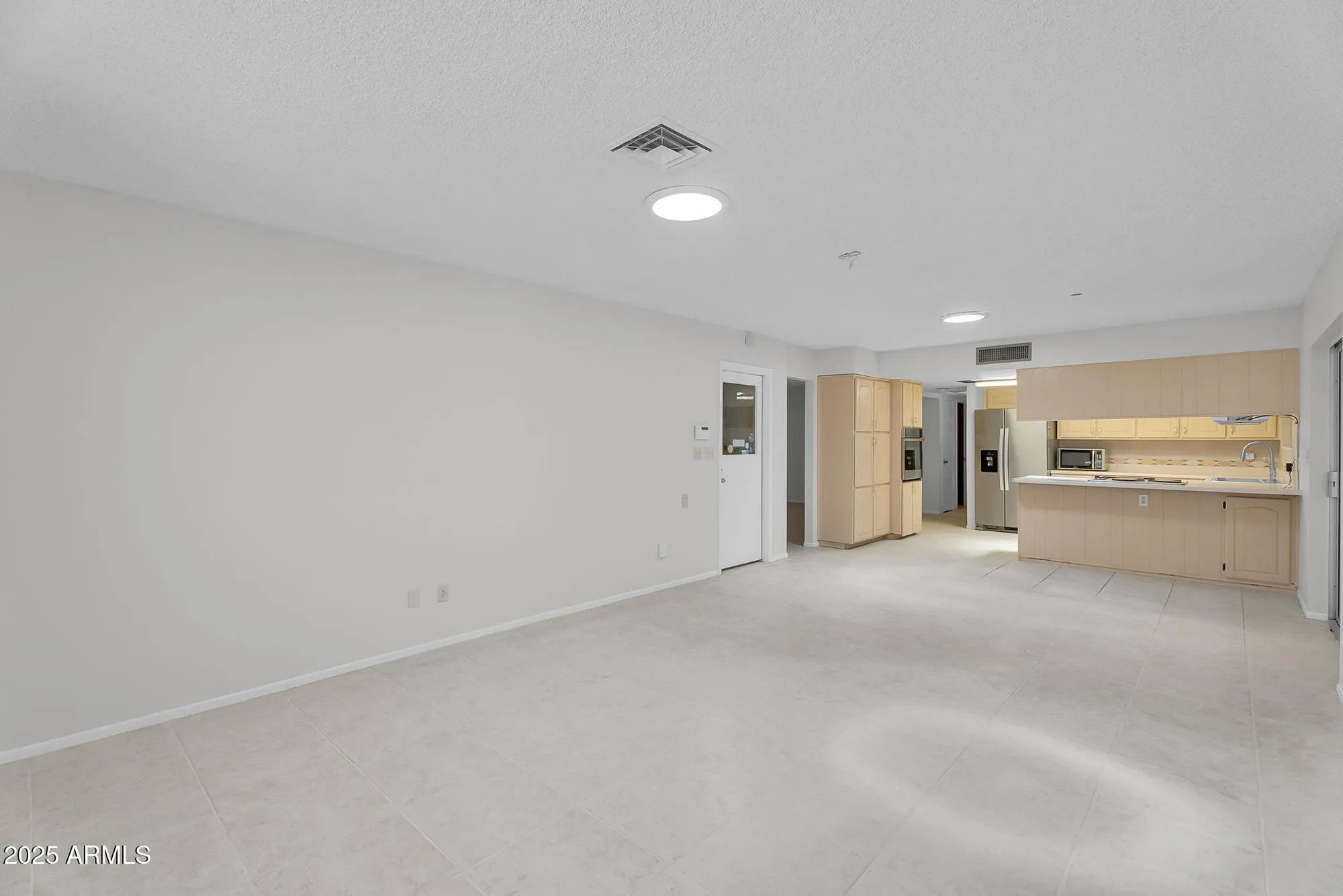 Property Slideshow image 6 of 22 | 1023 s ocotillo dr, Apache Junction, AZ, 85120