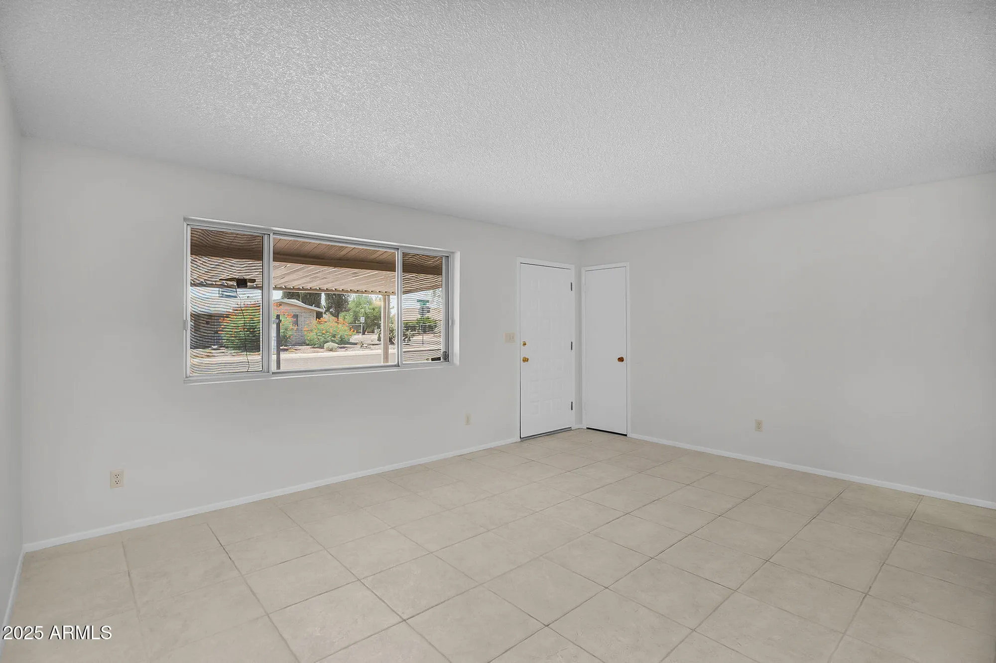 Property Slideshow image 4 of 22 | 1023 s ocotillo dr, Apache Junction, AZ, 85120