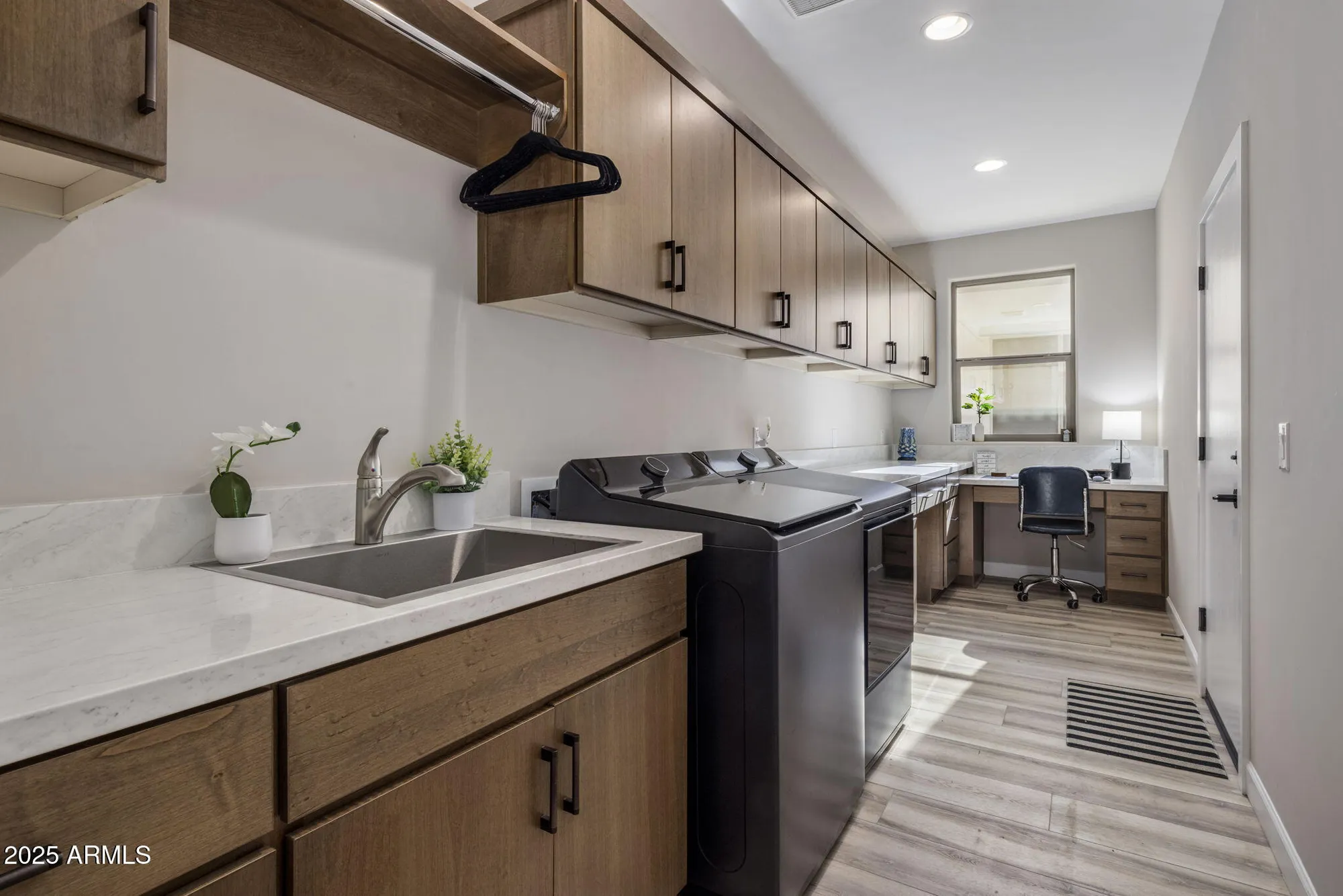 Property Slideshow image 23 of 48 | 617 e citrus hollow way, Queen Creek, AZ, 85140