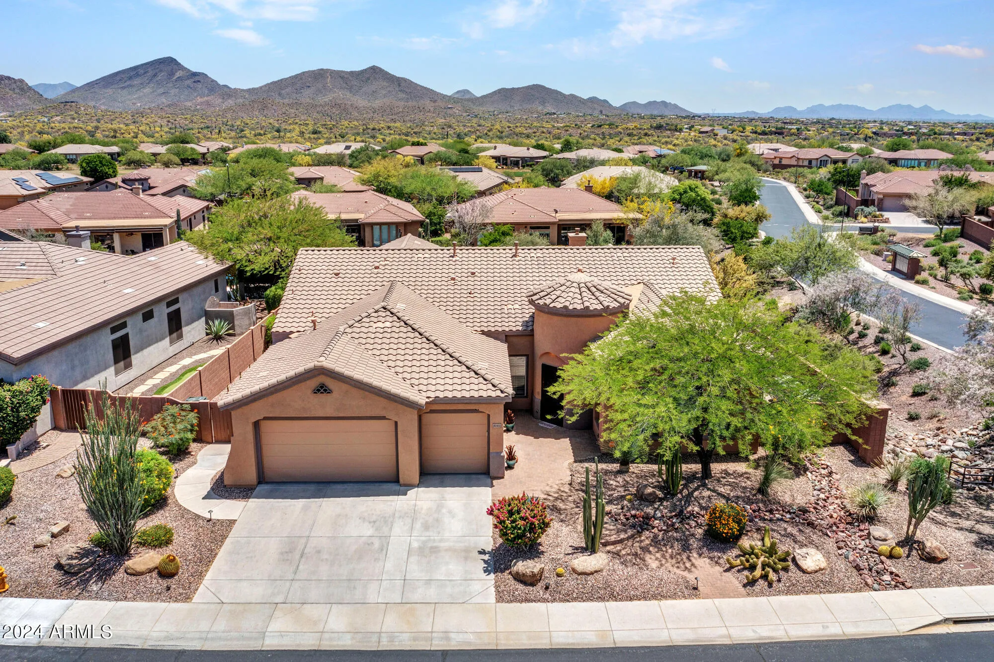 Property Slideshow image 48 of 63 | 41411 n anthem ridge dr, Anthem, AZ, 85086