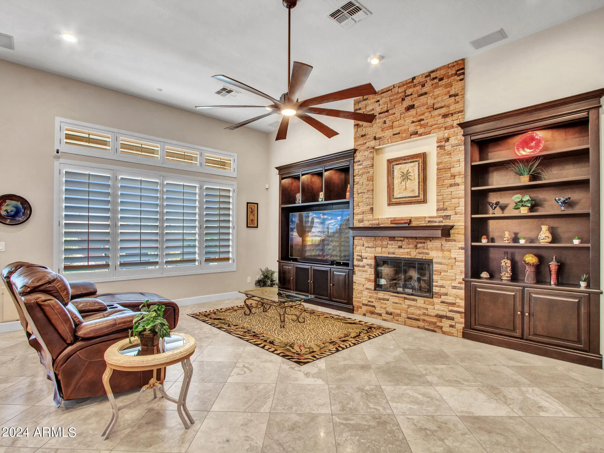 Property Slideshow image 15 of 63 | 41411 n anthem ridge dr, Anthem, AZ, 85086
