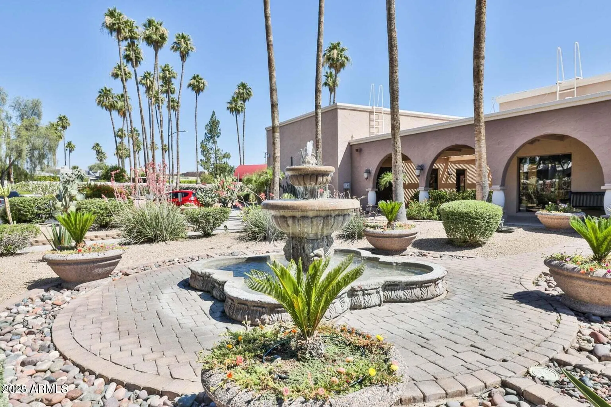 Property Slideshow image 6 of 8 | 7910 e camelback rd unit 511, Scottsdale, AZ, 85251