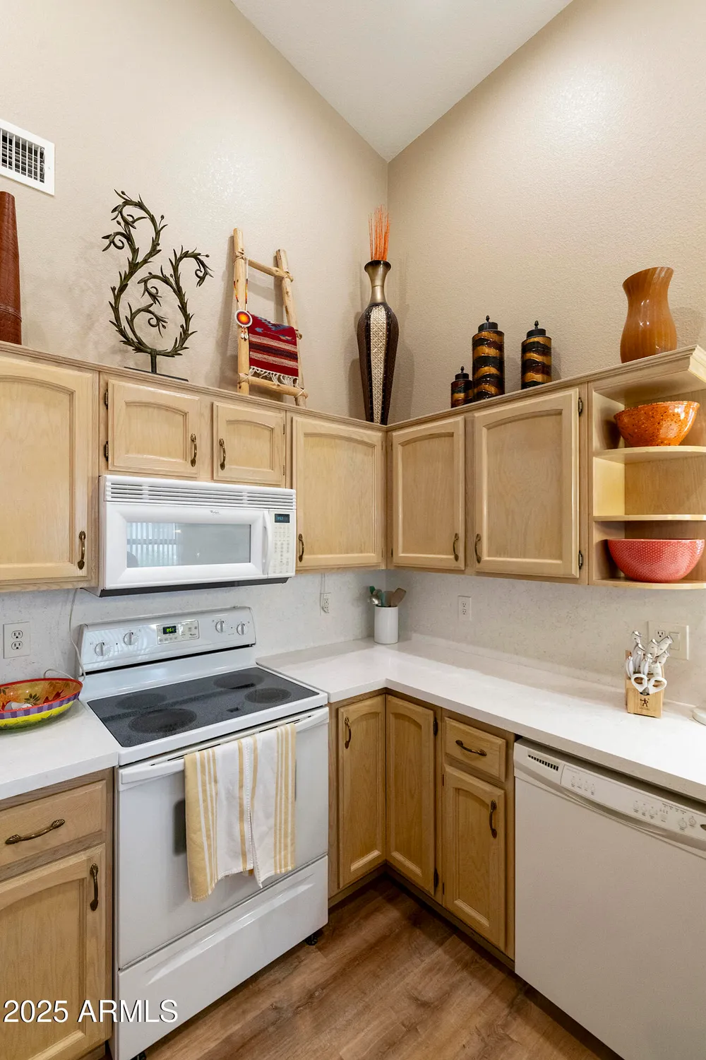 Property Slideshow image 12 of 52 | 23745 s vacation way, Sun Lakes, AZ, 85248