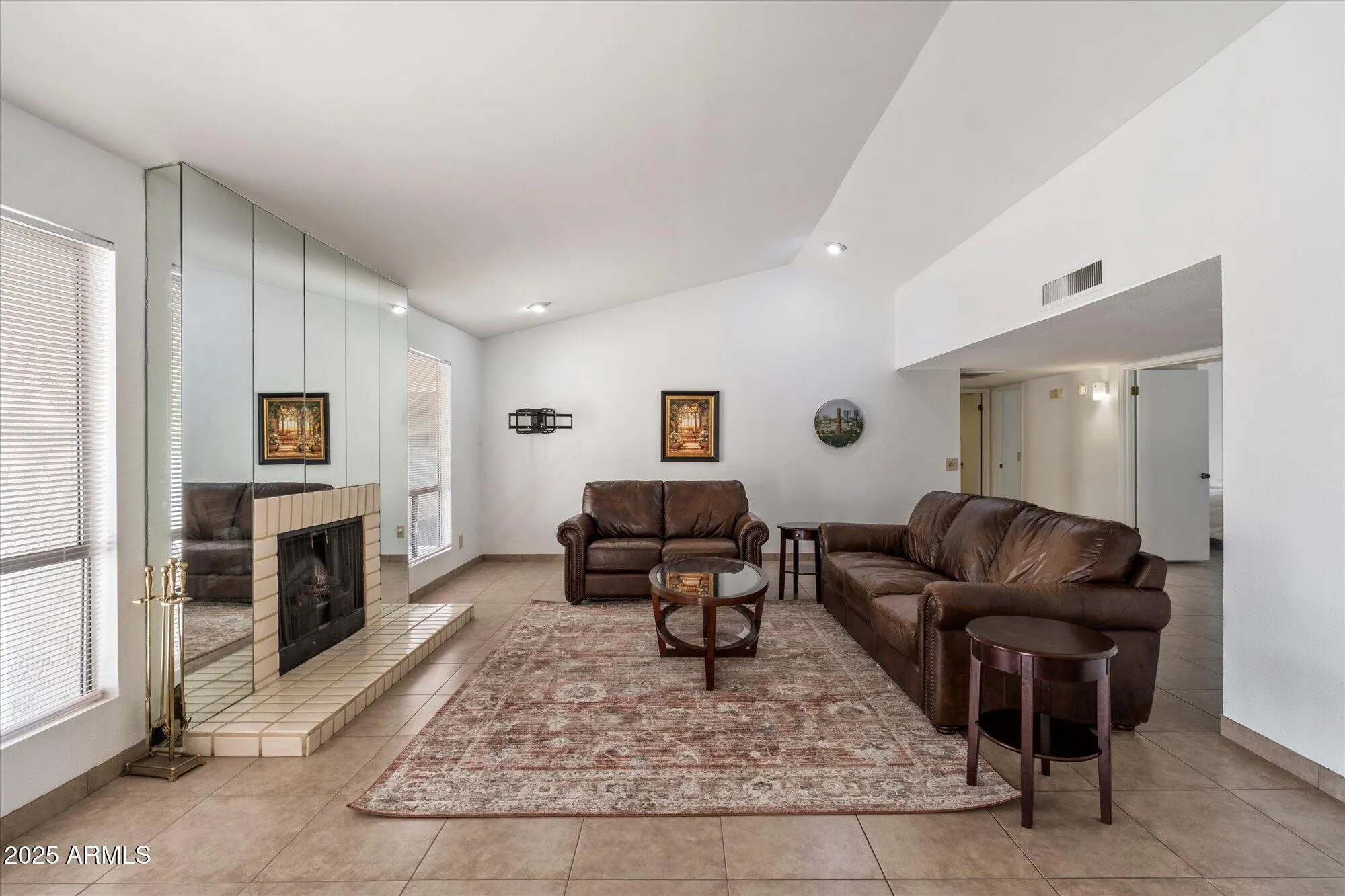Property Slideshow image 7 of 34 | 10421 e silvertree dr, Sun Lakes, AZ, 85248