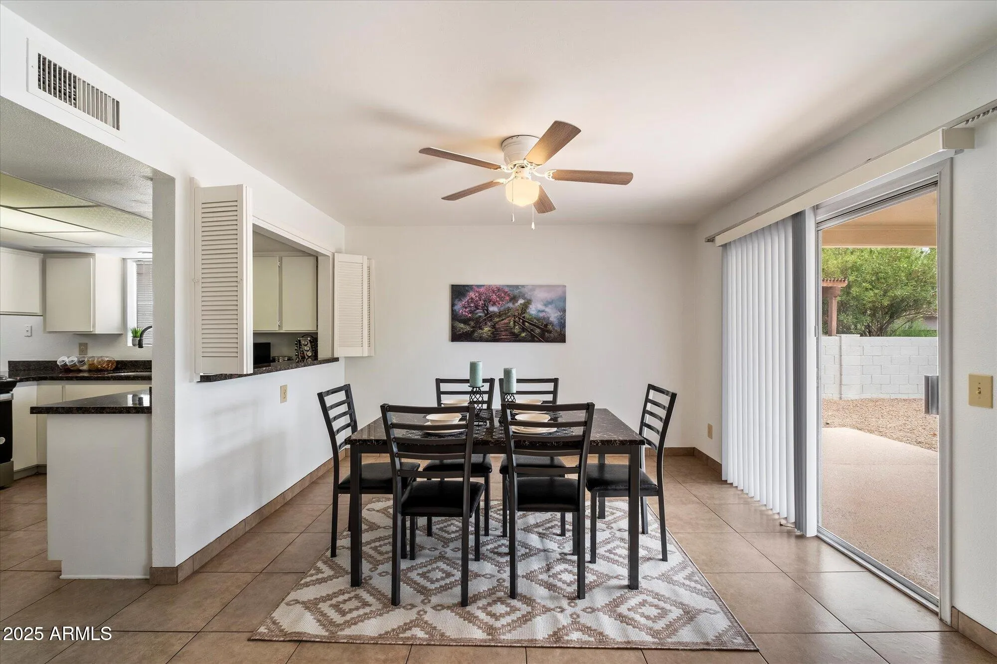 Property Slideshow image 8 of 34 | 10421 e silvertree dr, Sun Lakes, AZ, 85248