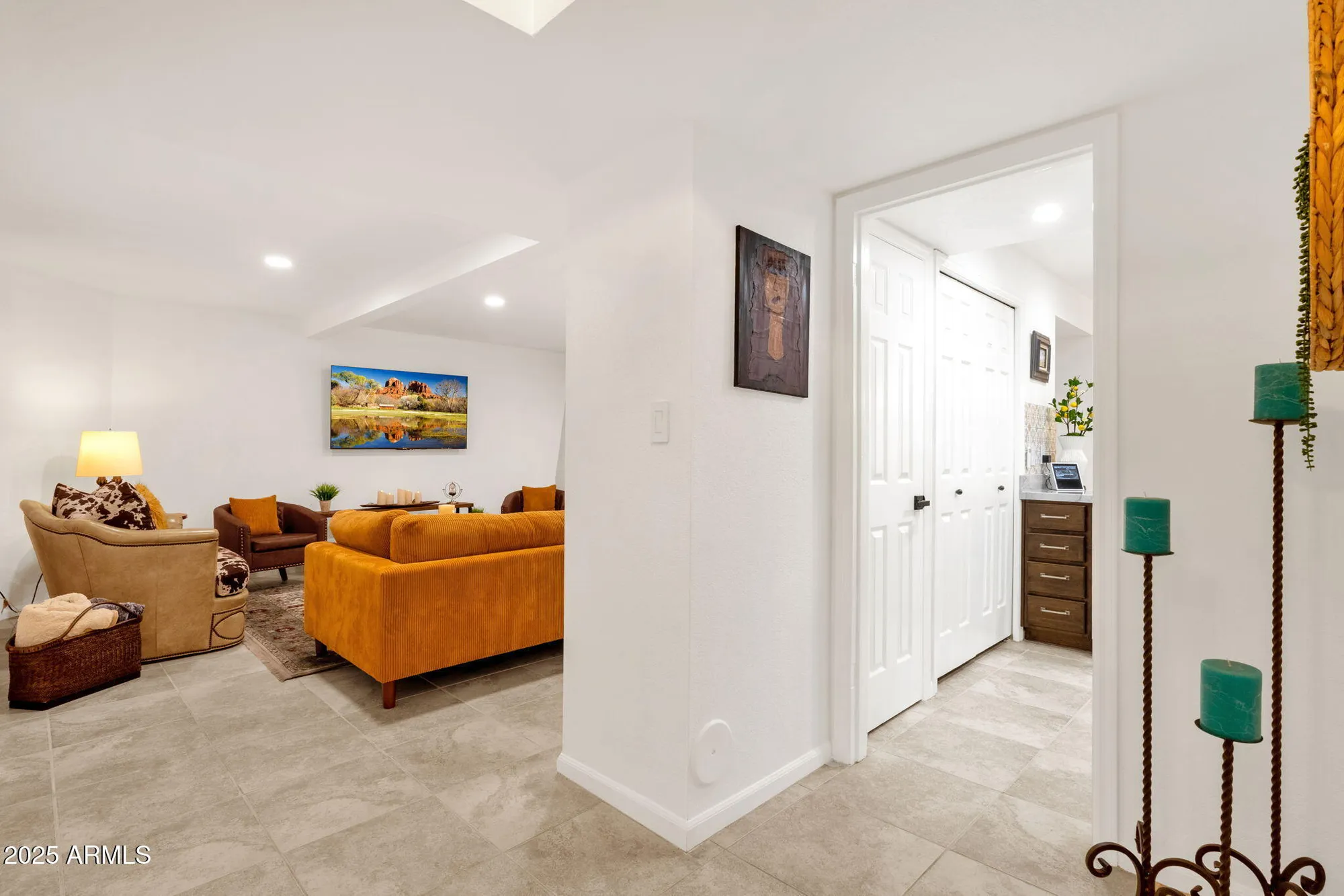 Property Slideshow image 8 of 80 | 7438 e hum rd 103, Carefree, AZ, 85377