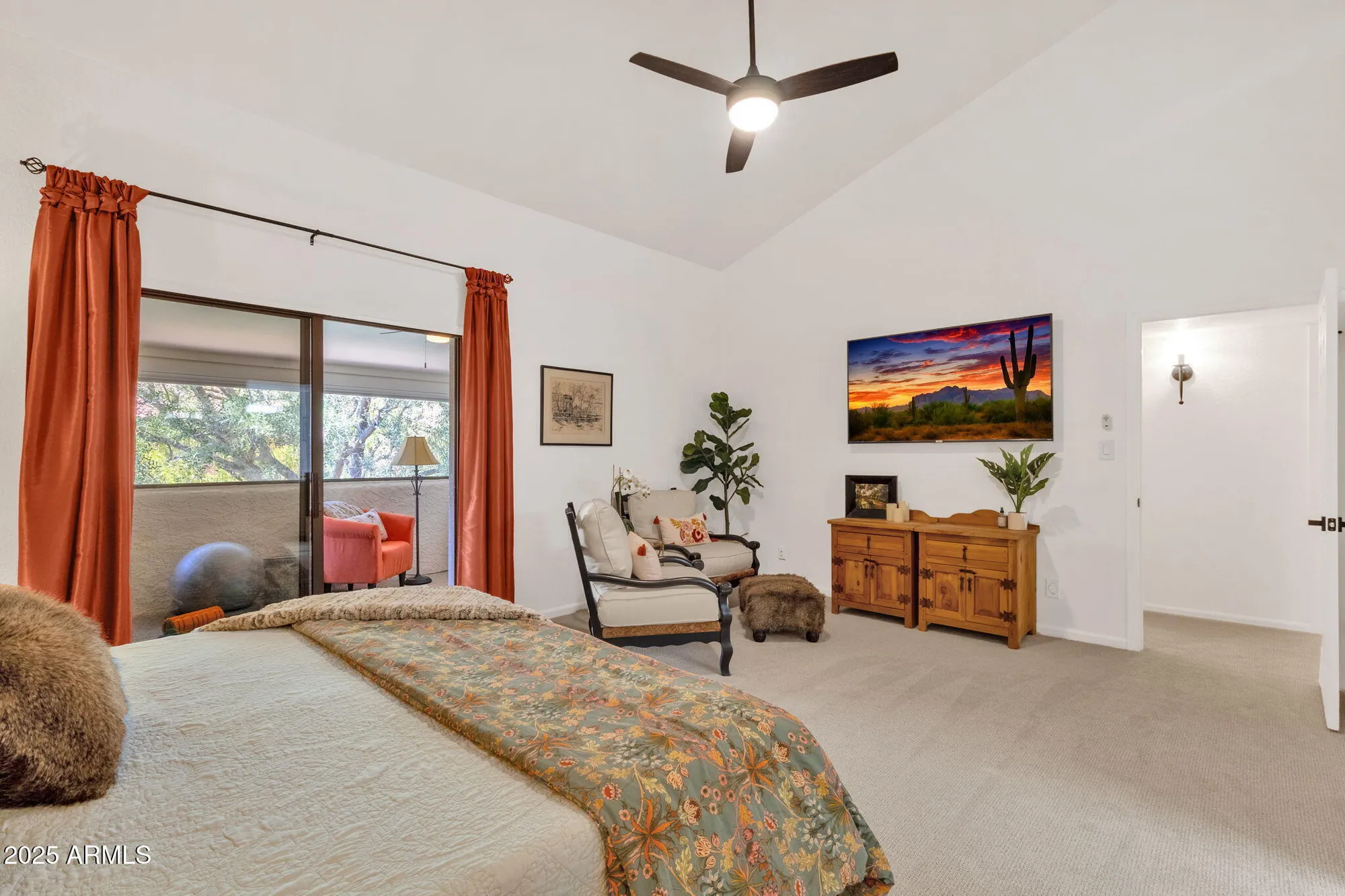 Property Slideshow image 35 of 80 | 7438 e hum rd 103, Carefree, AZ, 85377