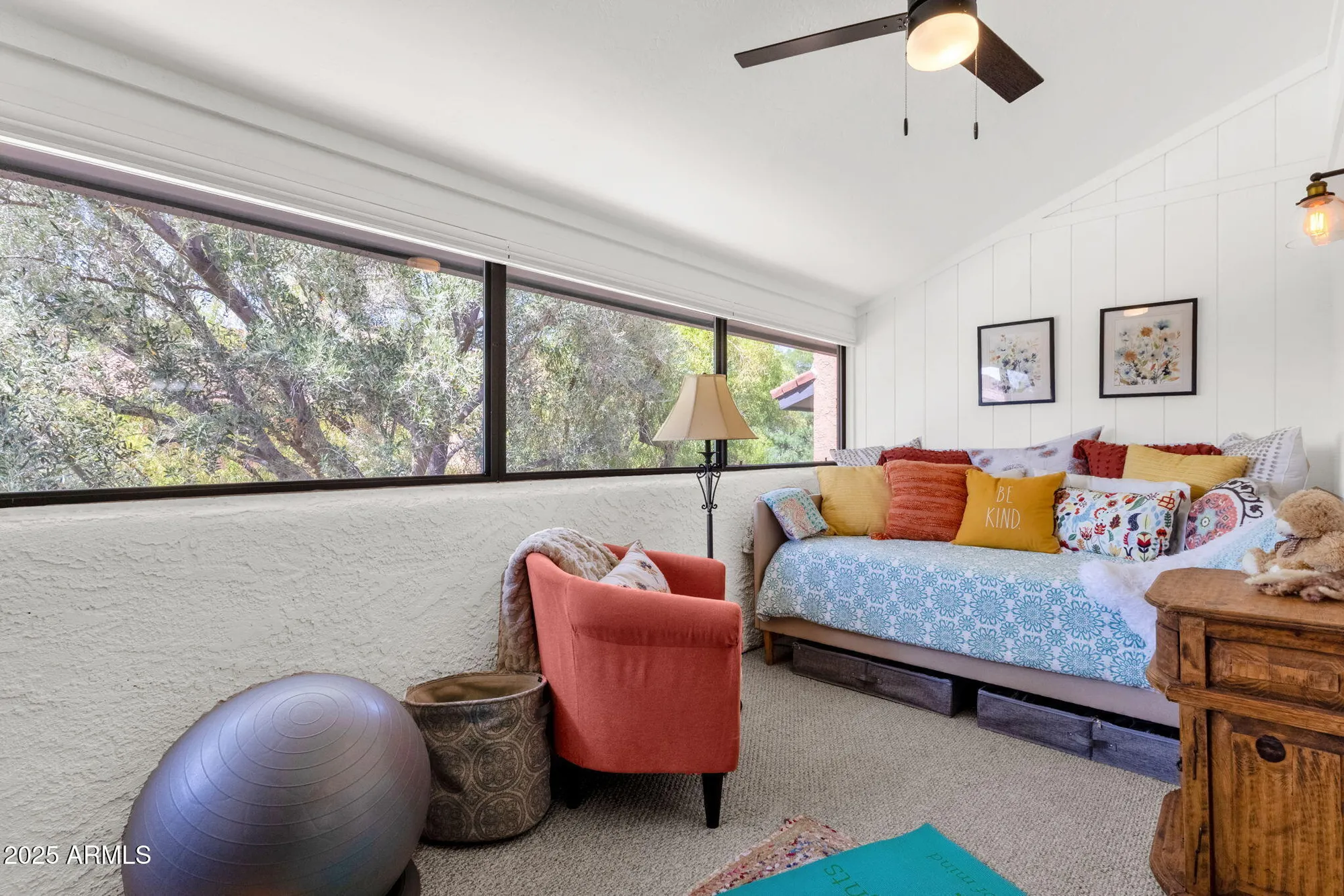 Property Slideshow image 39 of 80 | 7438 e hum rd 103, Carefree, AZ, 85377