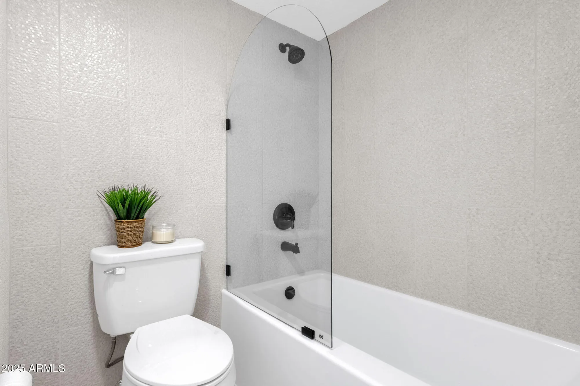 Property Slideshow image 44 of 80 | 7438 e hum rd 103, Carefree, AZ, 85377