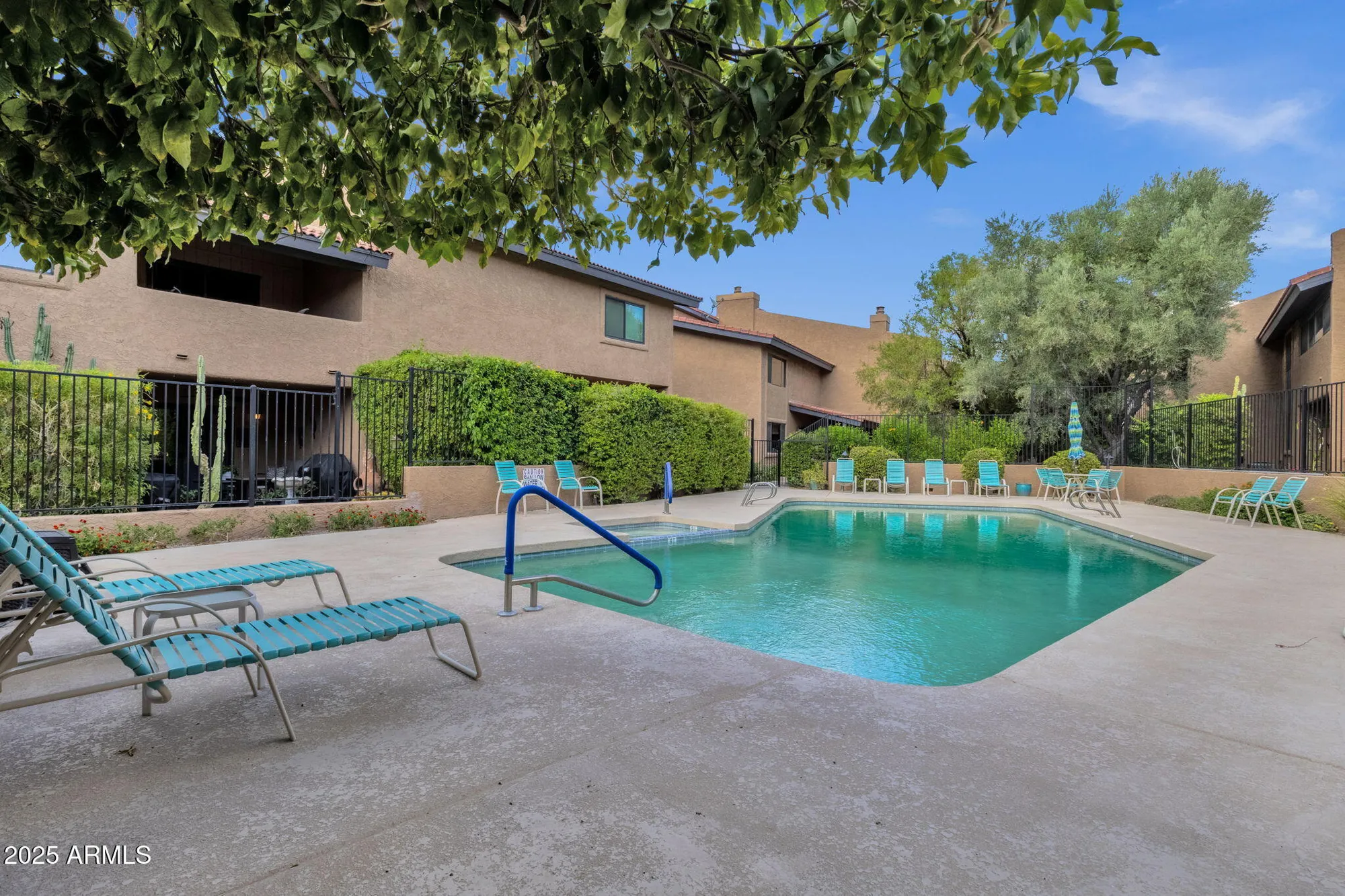 Property Slideshow image 68 of 80 | 7438 e hum rd 103, Carefree, AZ, 85377