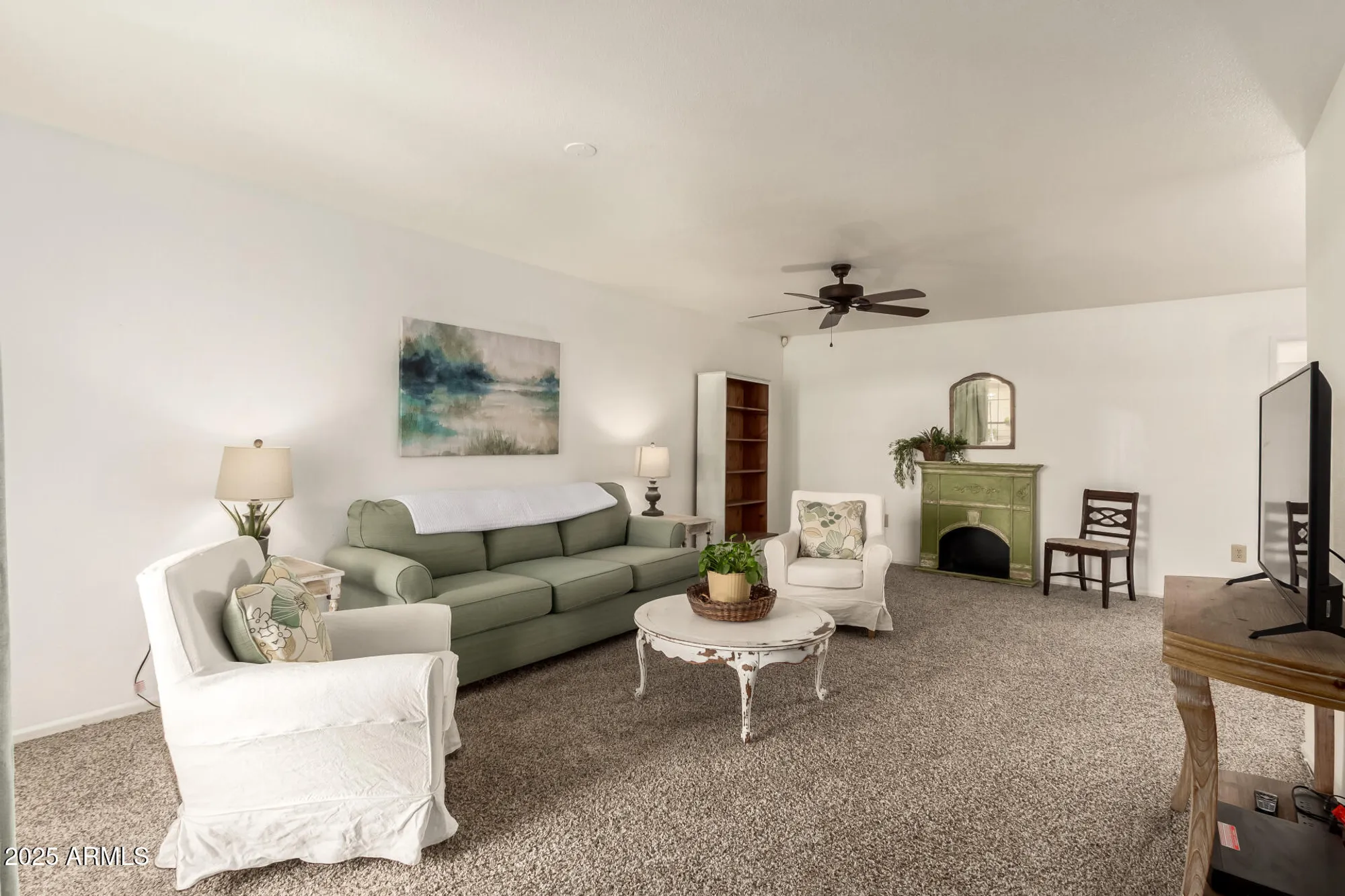 Property Slideshow image 3 of 22 | 17639 n 99th dr, Sun City, AZ, 85373