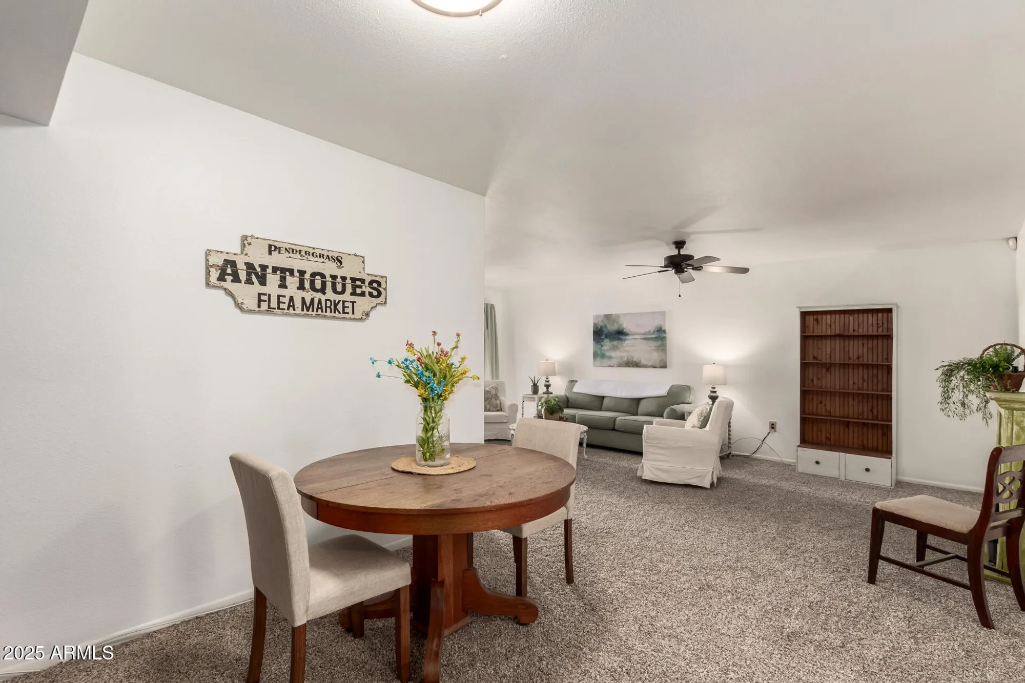 Property Slideshow image 8 of 22 | 17639 n 99th dr, Sun City, AZ, 85373