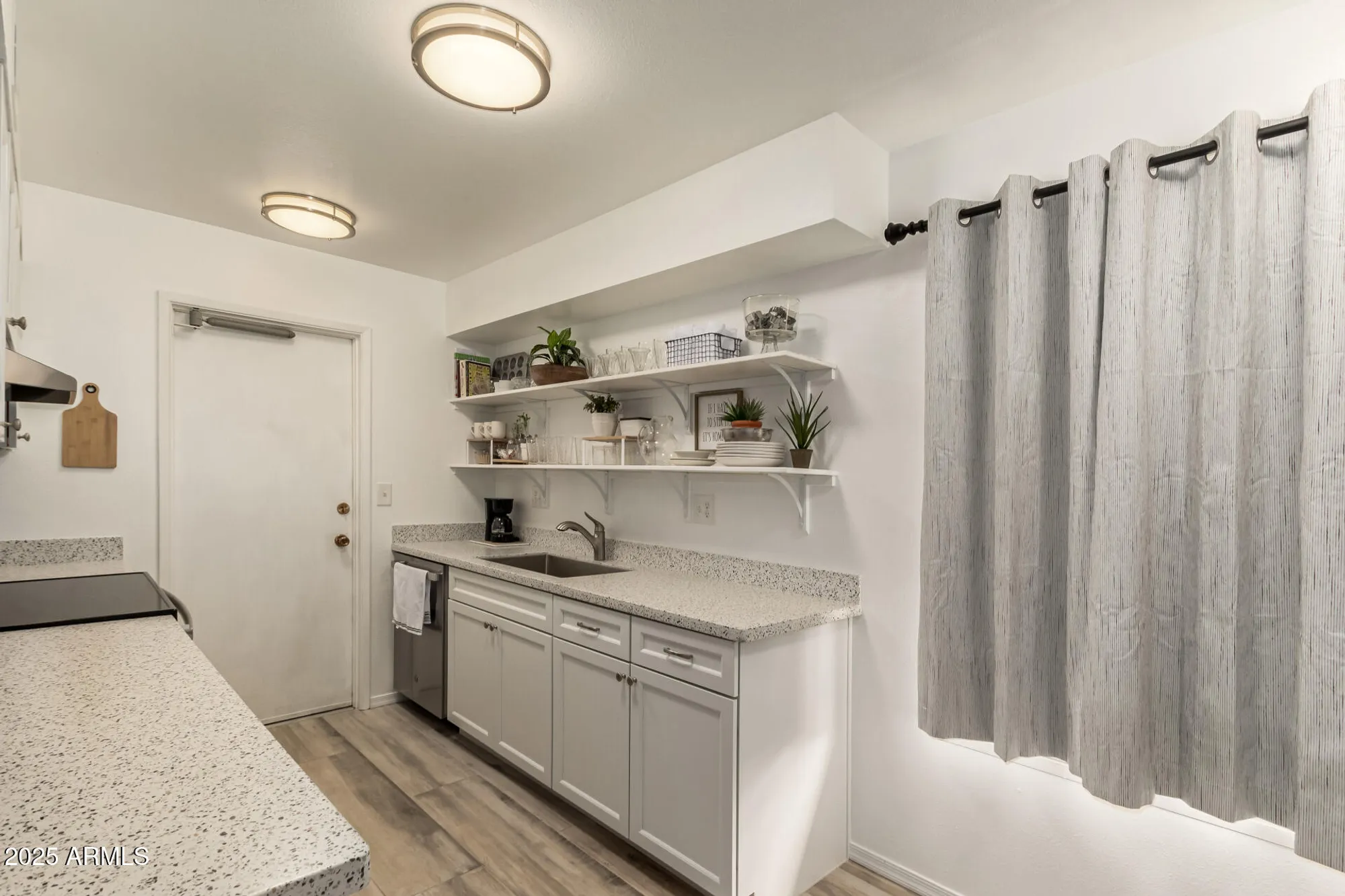 Property Slideshow image 10 of 22 | 17639 n 99th dr, Sun City, AZ, 85373