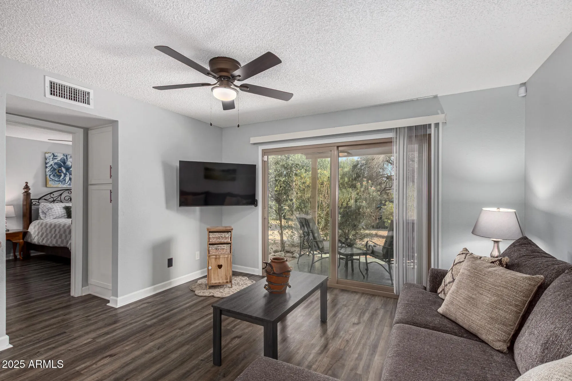 Property Slideshow image 5 of 42 | 7811 e park view dr, Mesa, AZ, 85208