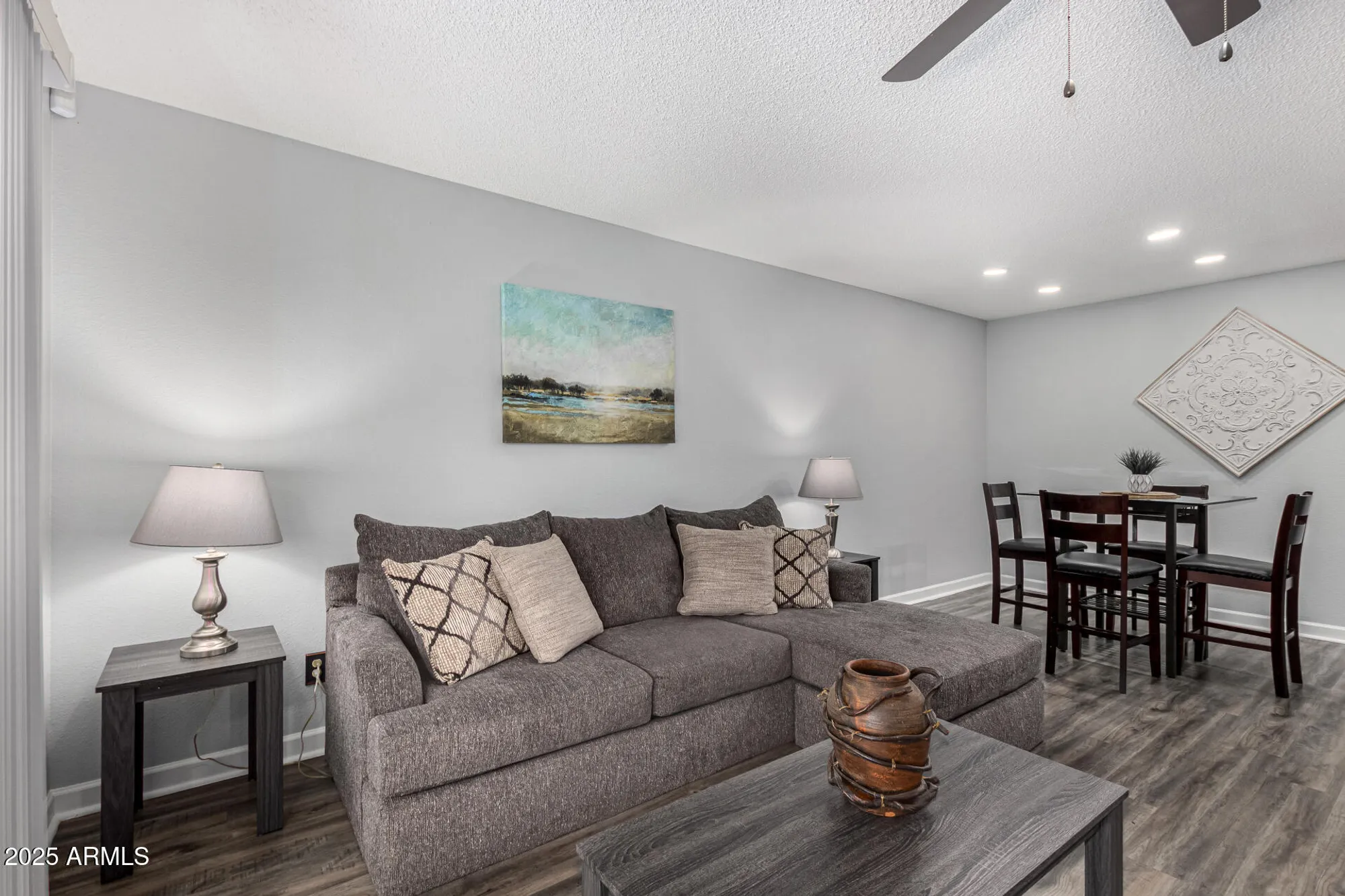 Property Slideshow image 7 of 42 | 7811 e park view dr, Mesa, AZ, 85208