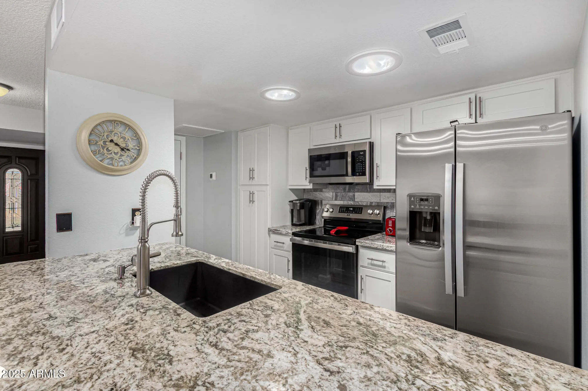 Property Slideshow image 11 of 42 | 7811 e park view dr, Mesa, AZ, 85208
