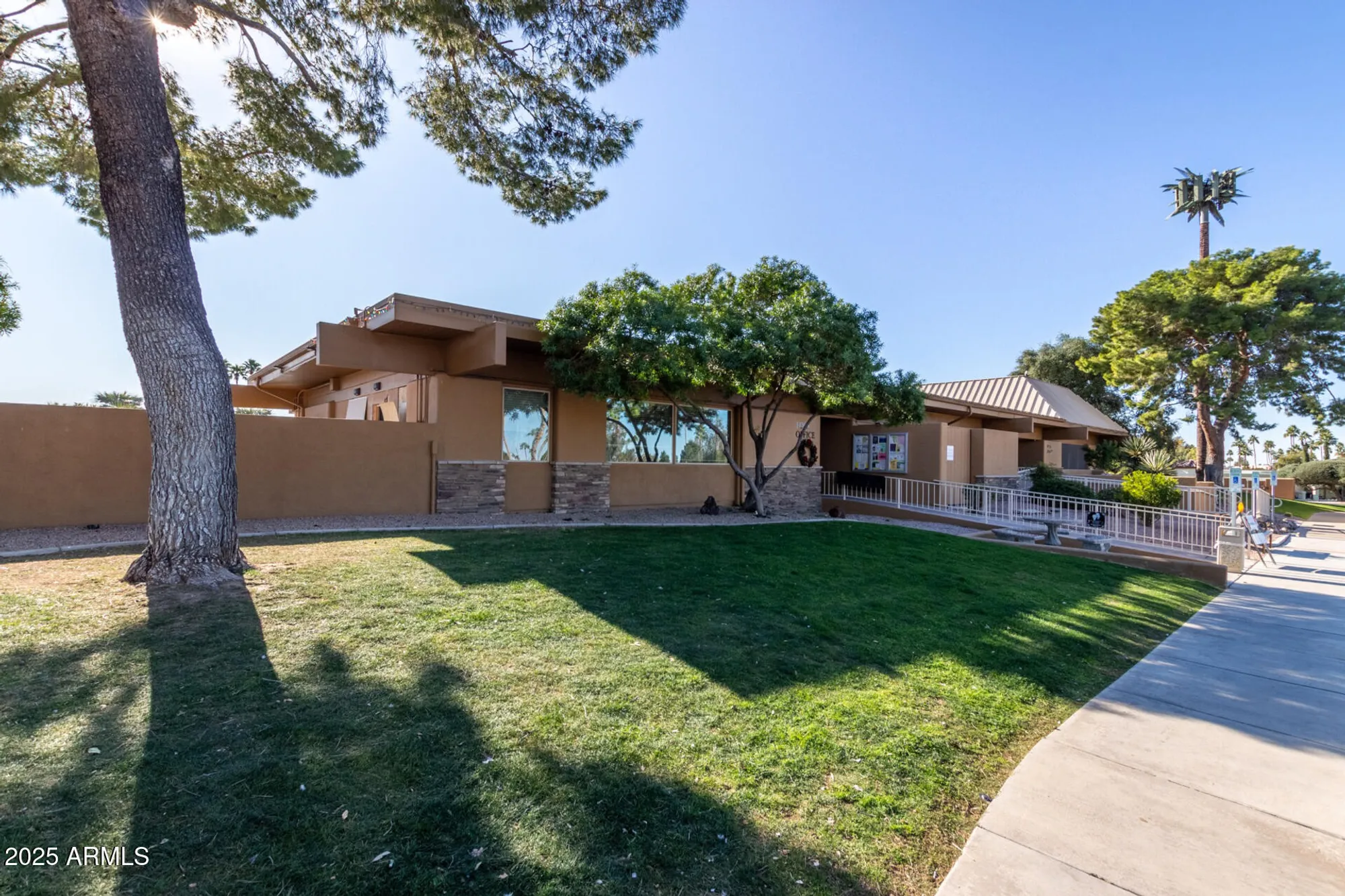 Property Slideshow image 36 of 42 | 7811 e park view dr, Mesa, AZ, 85208