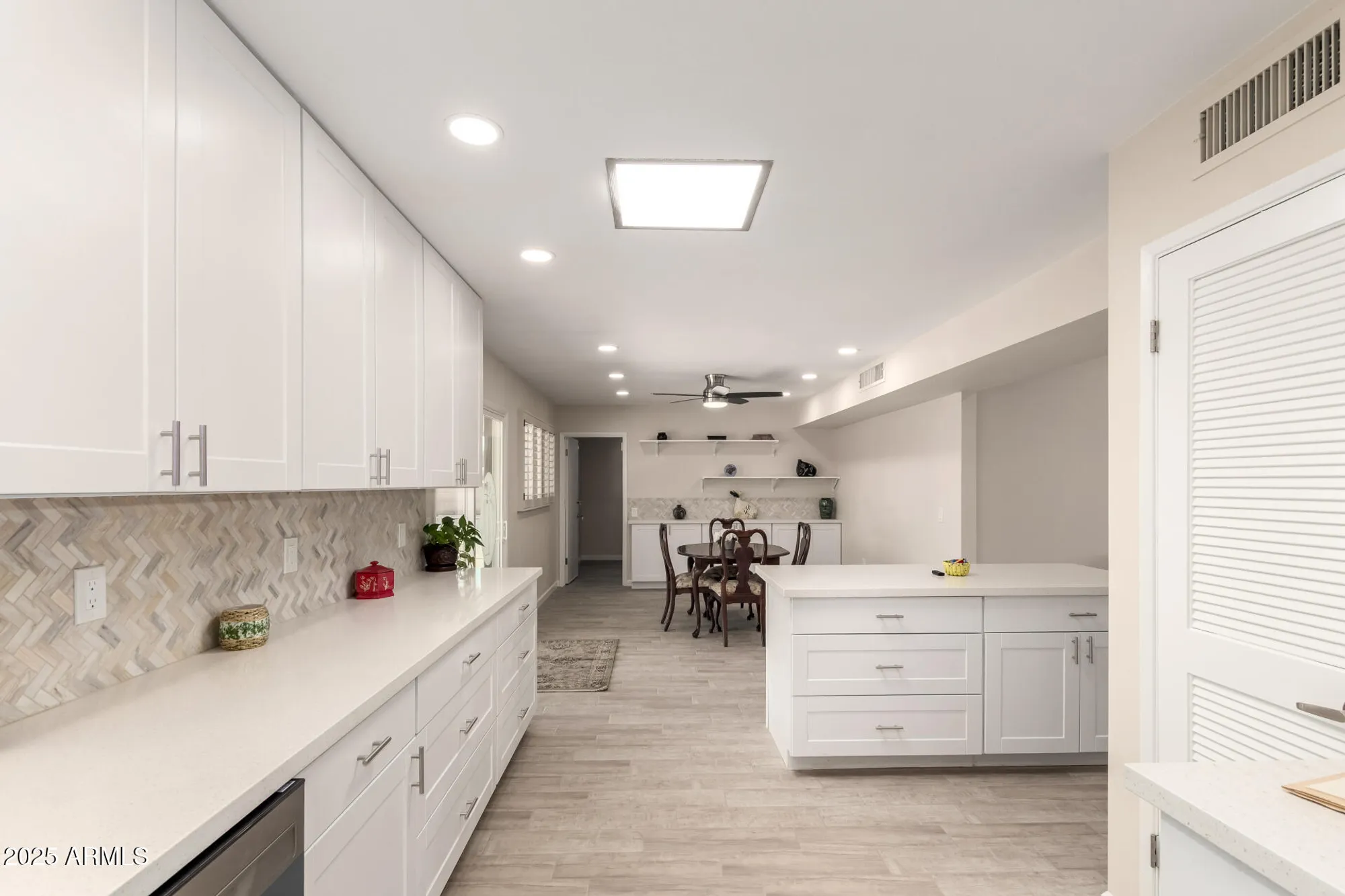 Property Slideshow image 7 of 38 | 9713 w raintree dr, Sun City, AZ, 85351