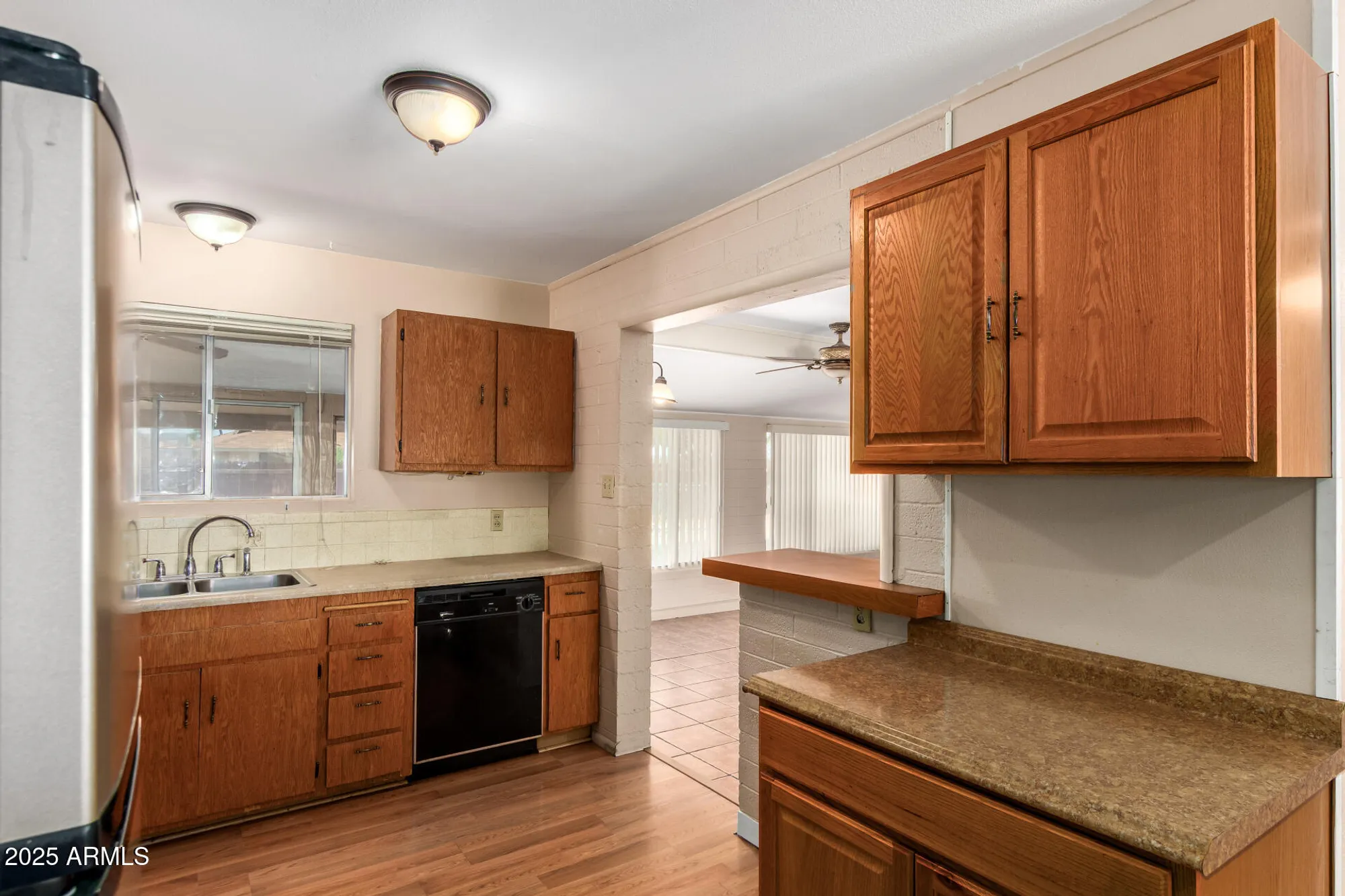 Property Slideshow image 7 of 24 | 12454 n cherry hills dr, Sun City, AZ, 85351