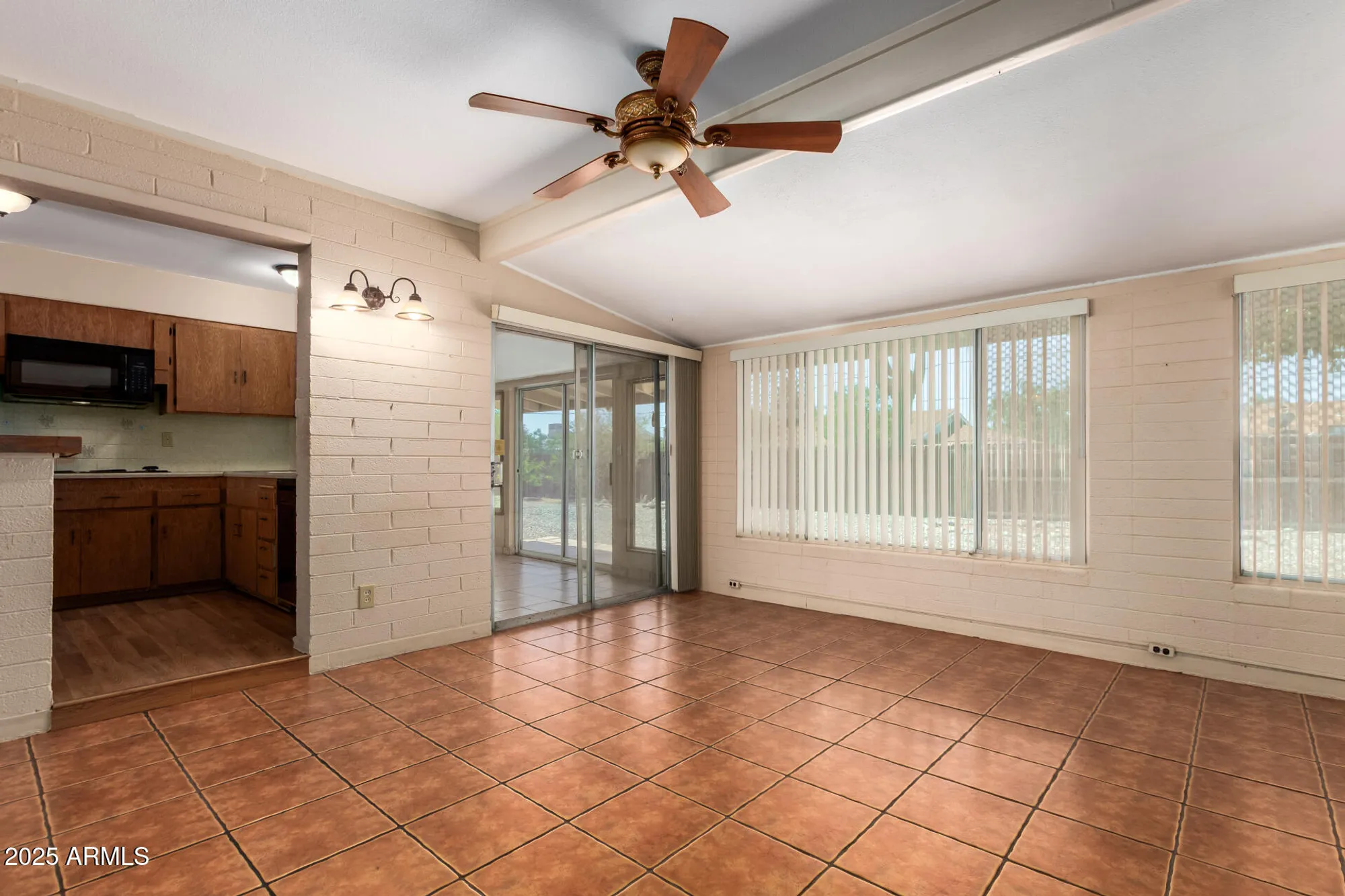 Property Slideshow image 8 of 24 | 12454 n cherry hills dr, Sun City, AZ, 85351