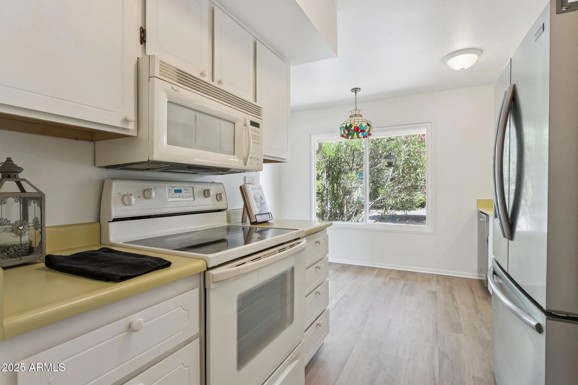 Property Slideshow image 6 of 29 | 20046 n welk dr, Sun City, AZ, 85373