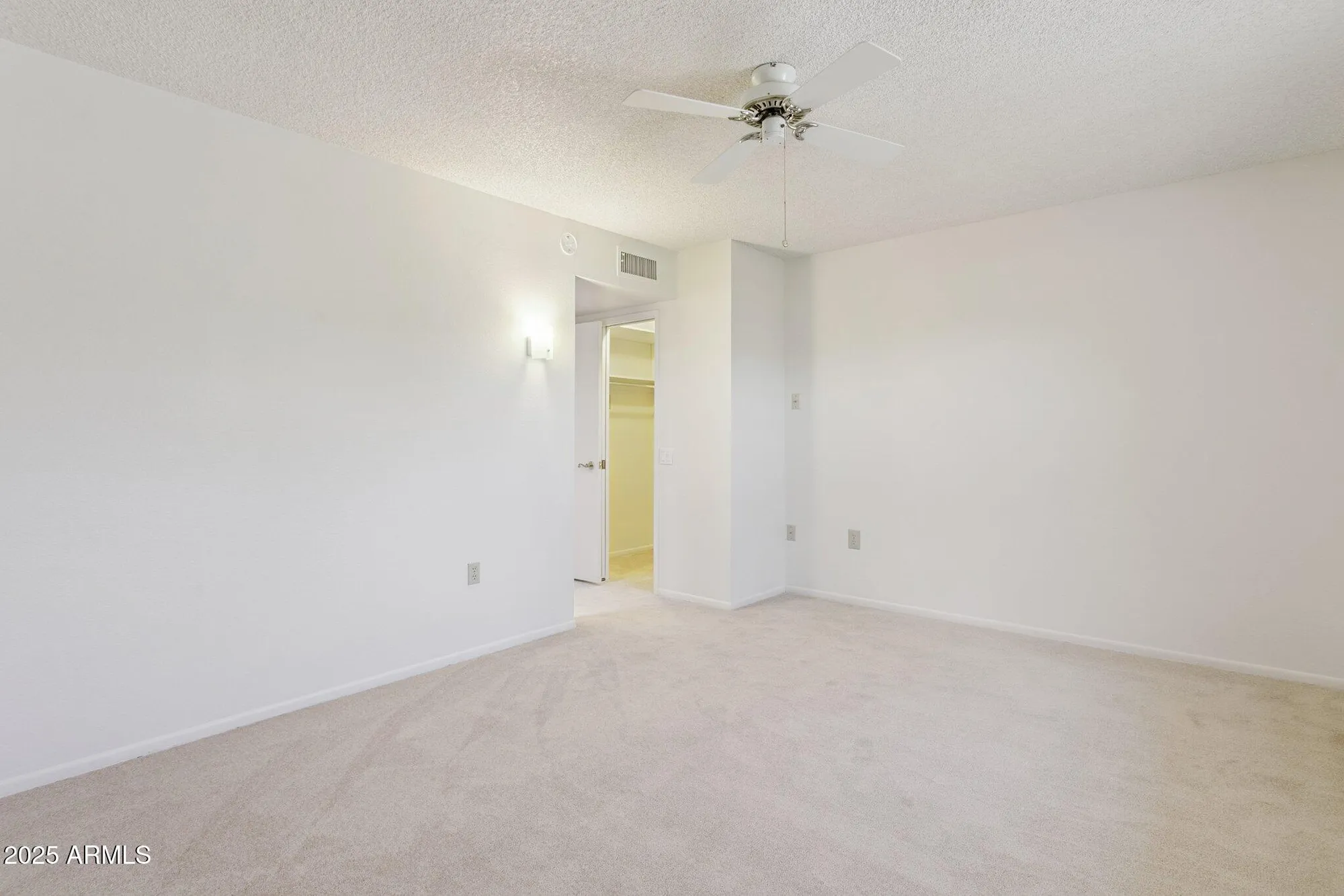 Property Slideshow image 19 of 29 | 20046 n welk dr, Sun City, AZ, 85373