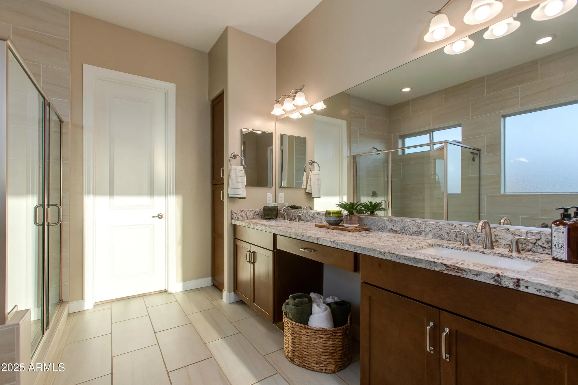 Property Slideshow image 23 of 45 | 4055 miners spring way, Wickenburg, AZ, 85390